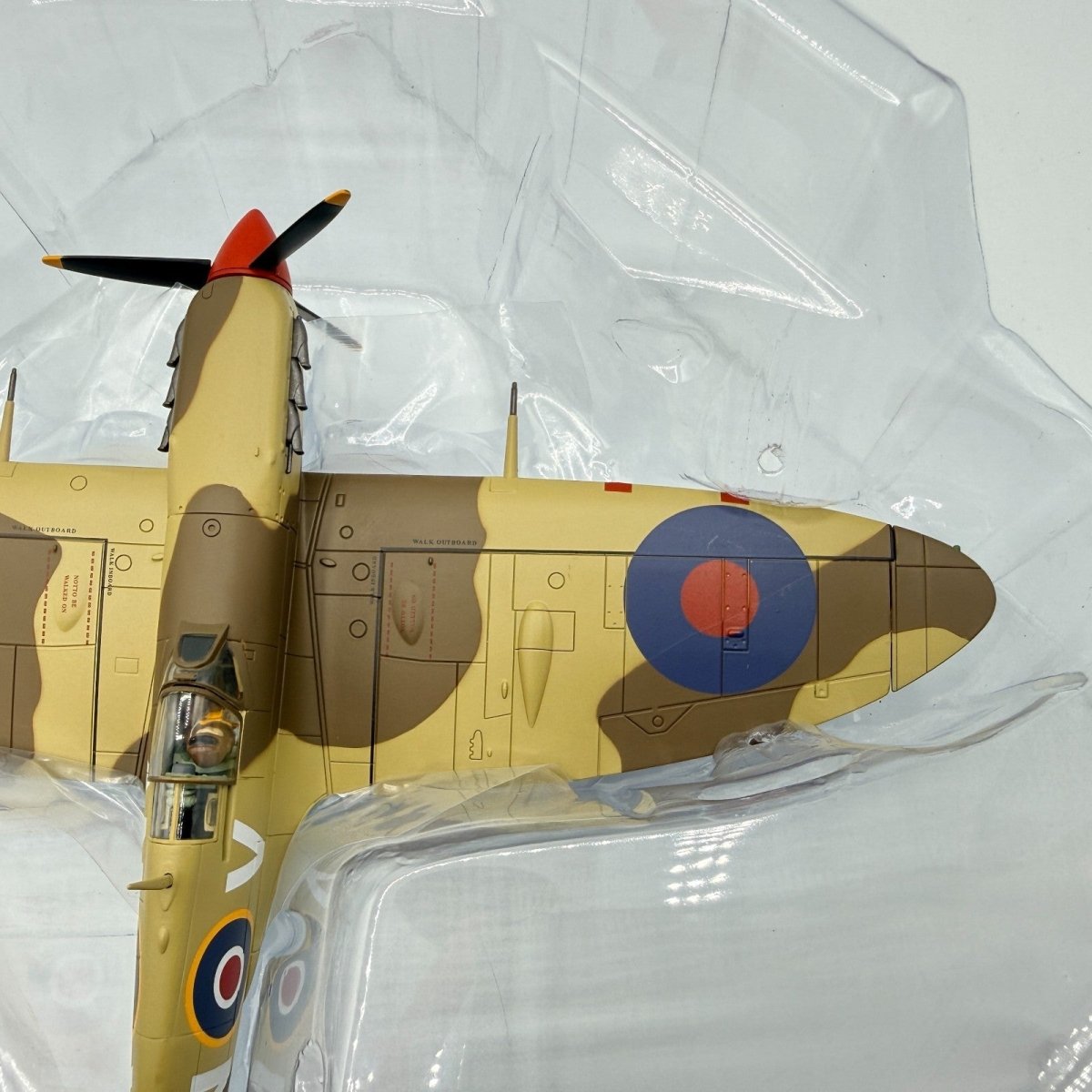 Hobby Master HA7851 1:48 Spitfire VB Tropical BR487/AN - V Tunisia 1943 Diecast - Hobby Master