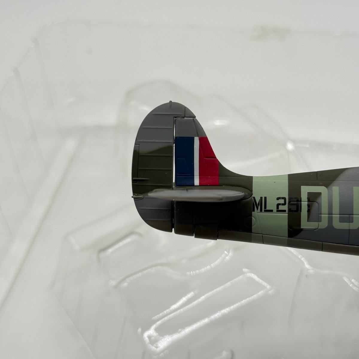 Hobby Master HA8305 1:48 Supermarine Spitfire Mk IX RAF No.312 Czech Sqn Otto Smik 1944 - Hobby Master