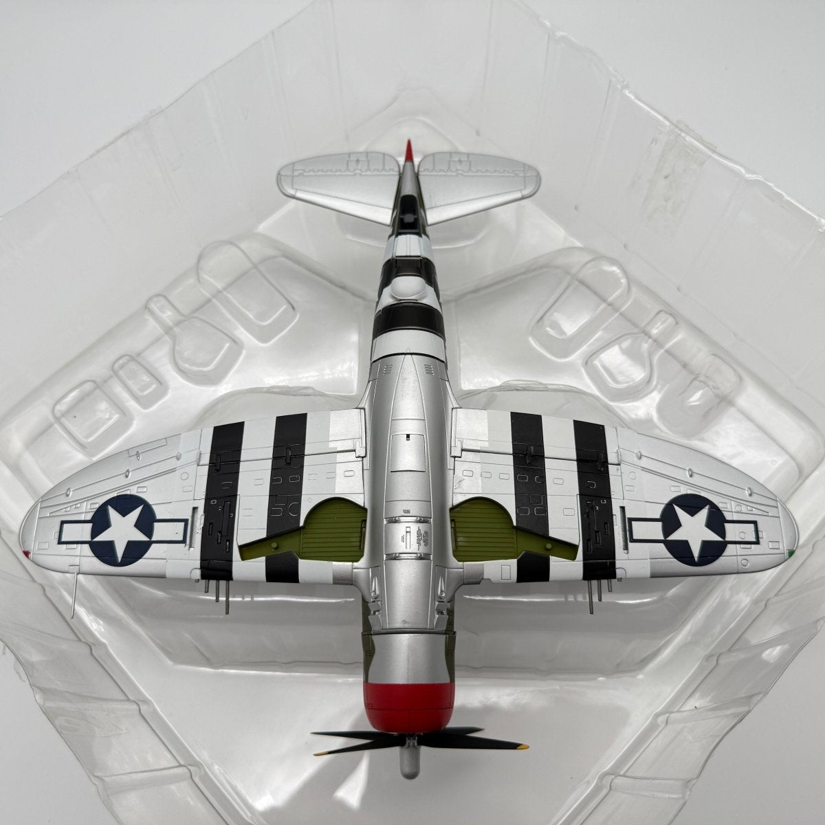 Hobby Master HA8401 1:48 Republic P - 47D Thunderbolt Gabby Gabreski 56th FG - Hobby Master