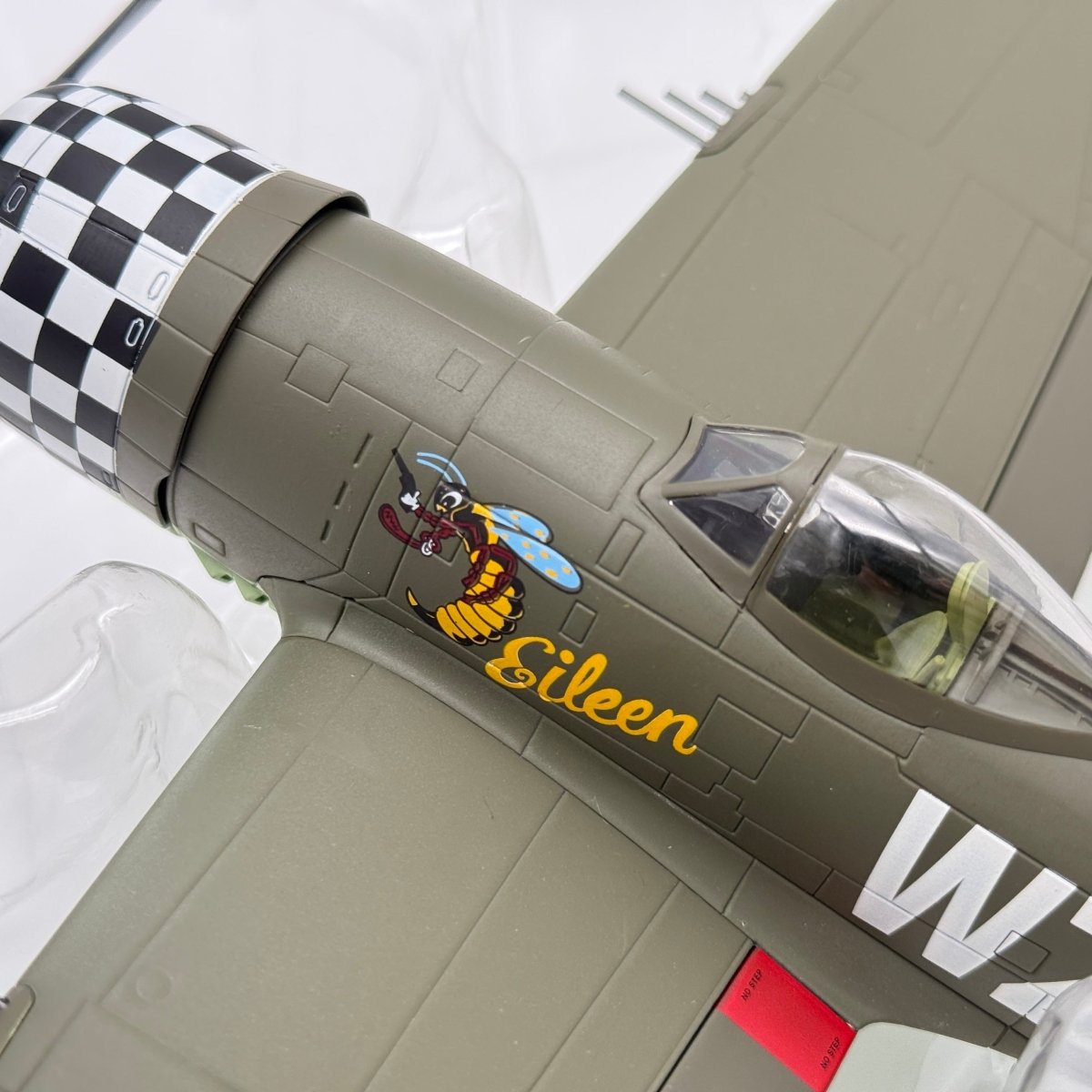Hobby Master HA8410 1:48 Republic P - 47D Thunderbolt USAAF 78th FG Eileen - Hobby Master