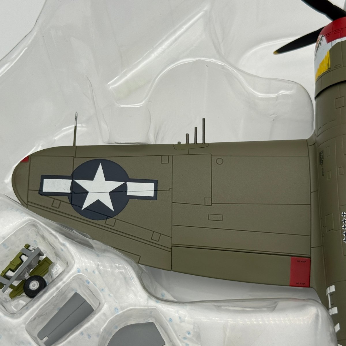 Hobby Master HA8451 1:48 Republic P - 47D Thunderbolt Little Chief Frank Klibbe - Hobby Master