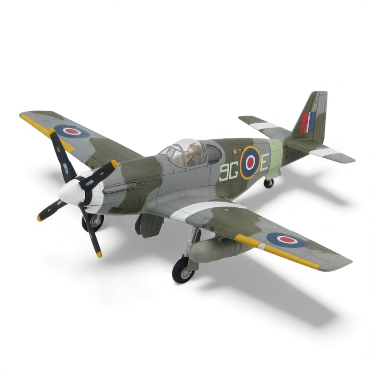 Hobby Master HA8502 1:48 P - 51 Mustang Mk.III Royal Canadian Air Force - Hobby Master