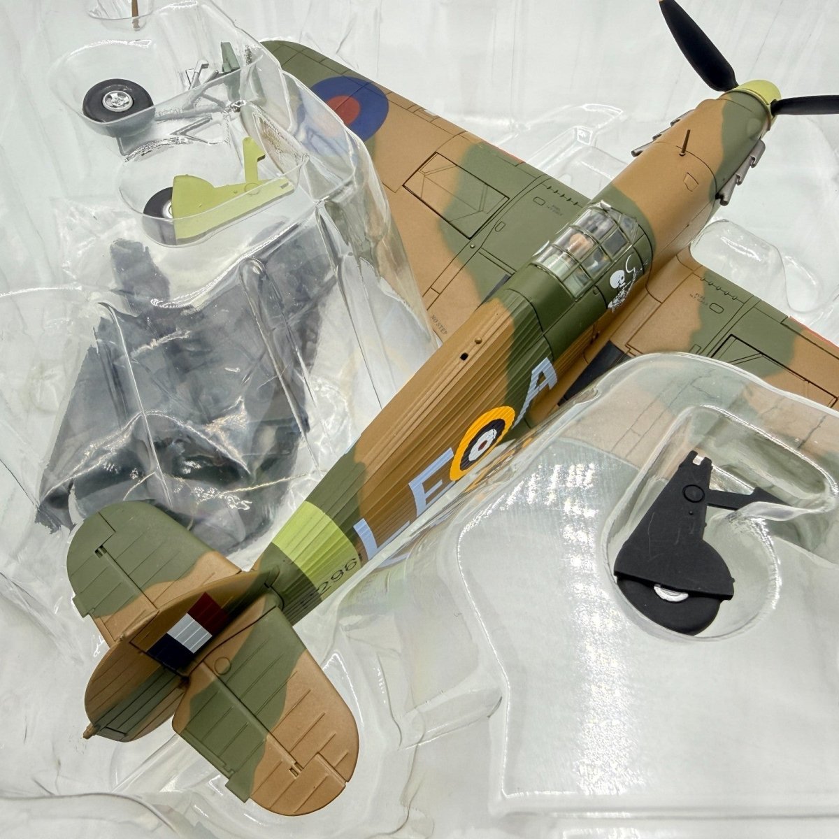 Hobby Master HA8602 1:48 Hurricane Mk.I, RAF Flying Officer McKnight, 242 Sqn - Hobby Master