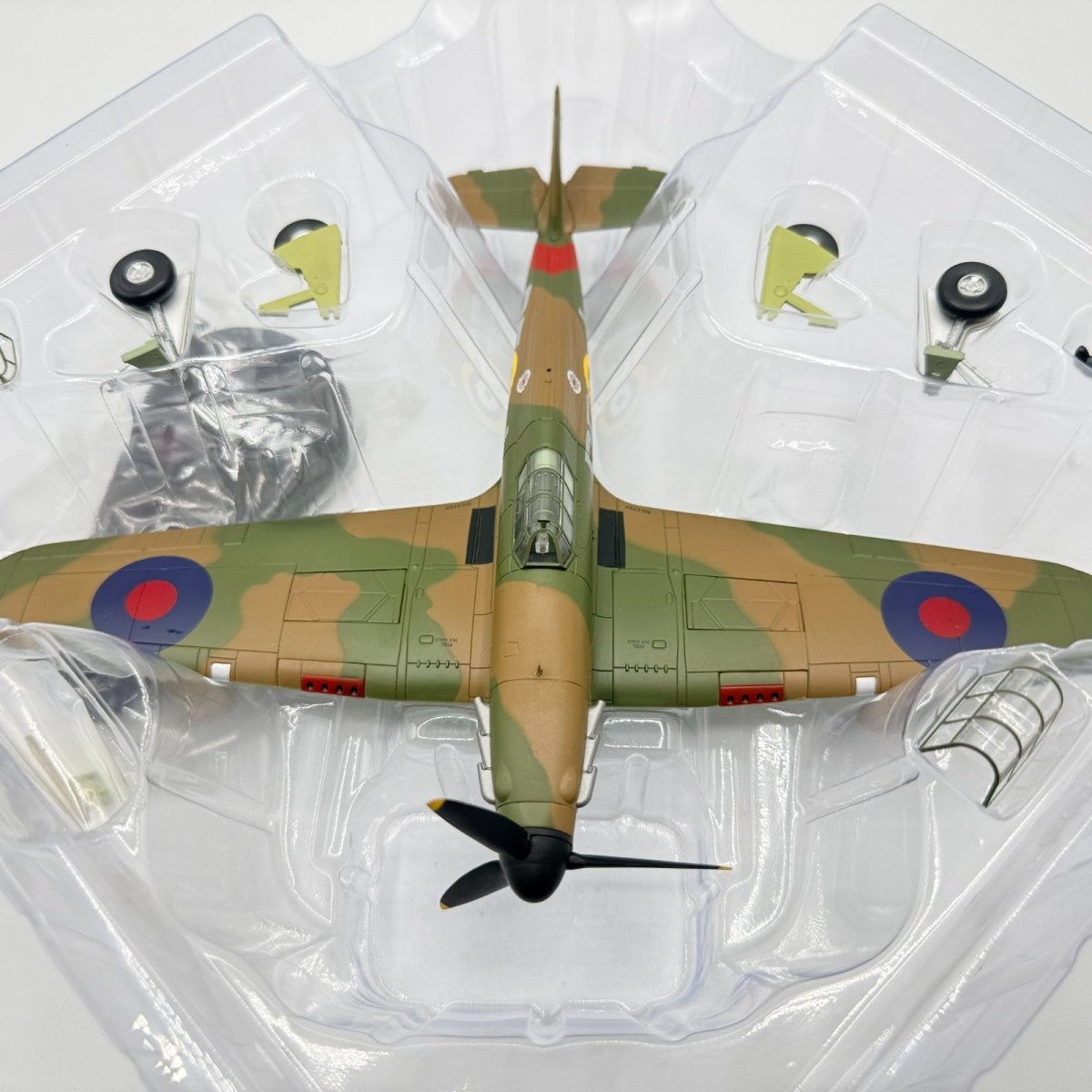 Hobby Master HA8609 1:48 Hawker Hurricane Mk I V6665 303 Sqn John Kent 1940 - Hobby Master