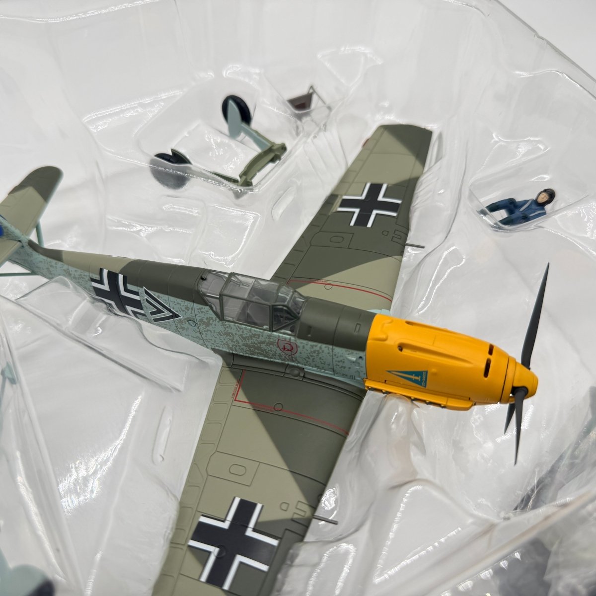 Hobby Master HA8711 1:48 Messerschmitt Bf 109E Helmut Wick BoB 1940 - Hobby Master
