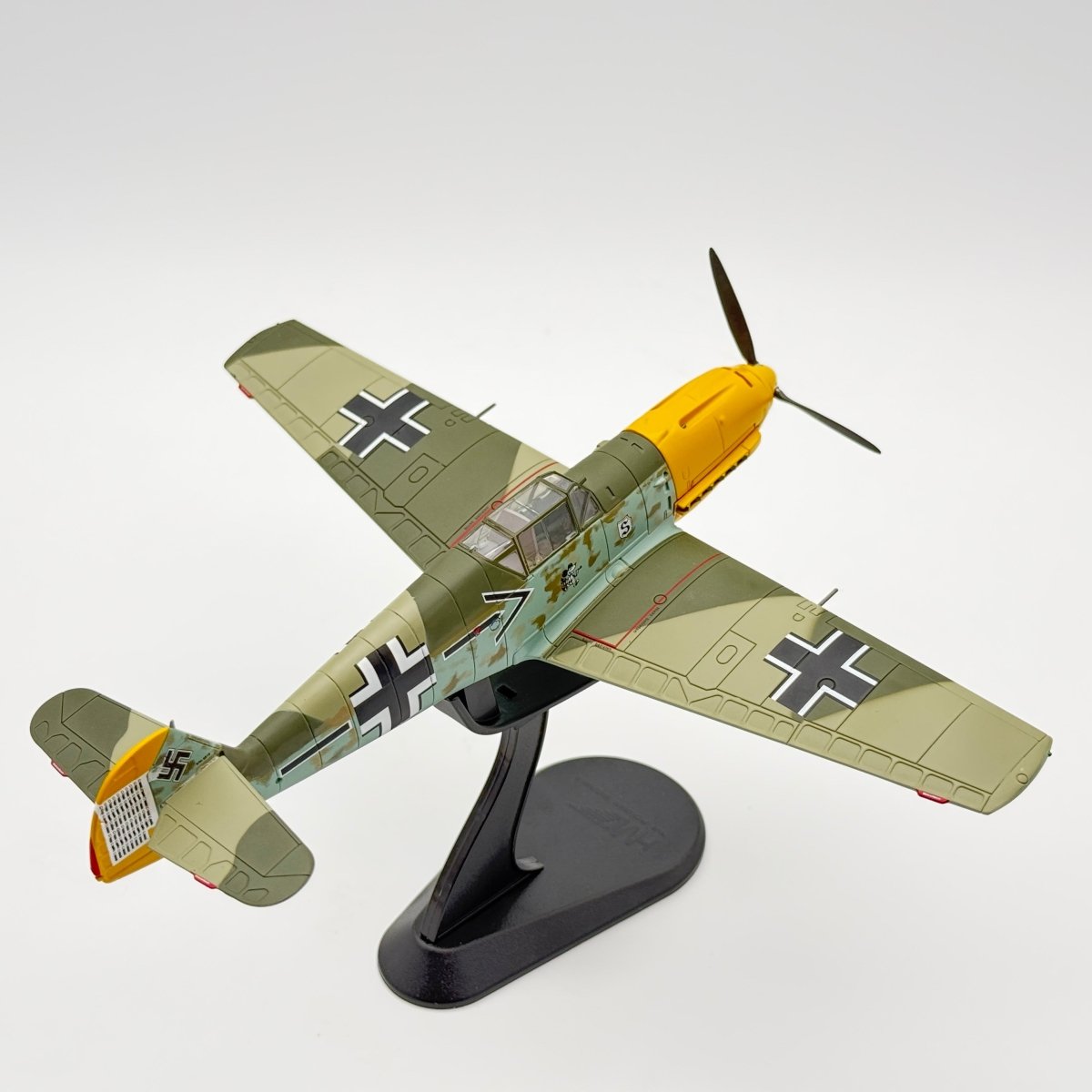 Hobby Master HA8715 1:48 Bf 109E-4 W.Nr.5819 Adolf Galland JG 26 France Dec 1940 - Hobby Master