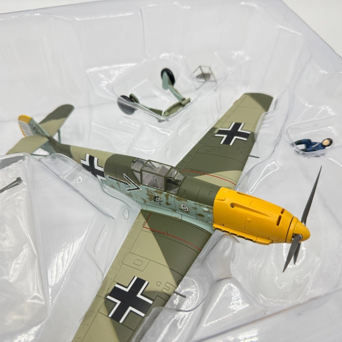 Hobby Master HA8715 1:48 Messerschmitt Bf 109E - 4 "Adolf Galland" 1940, Diecast - Hobby Master