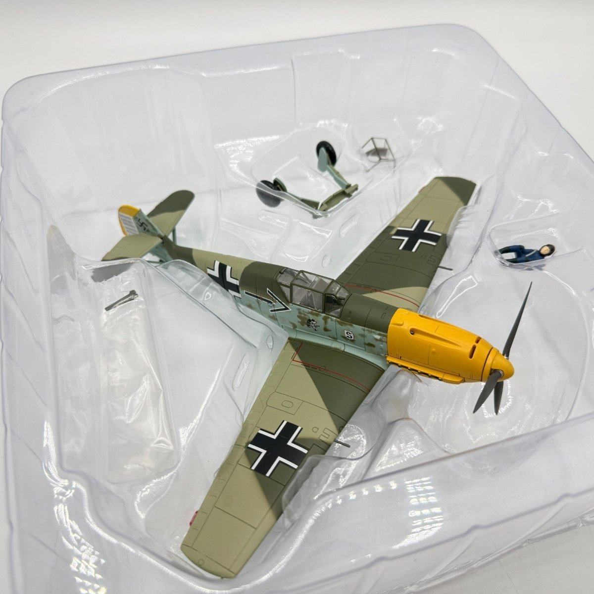 Hobby Master HA8715 1:48 Messerschmitt Bf 109E - 4 "Adolf Galland" 1940, Diecast - Hobby Master