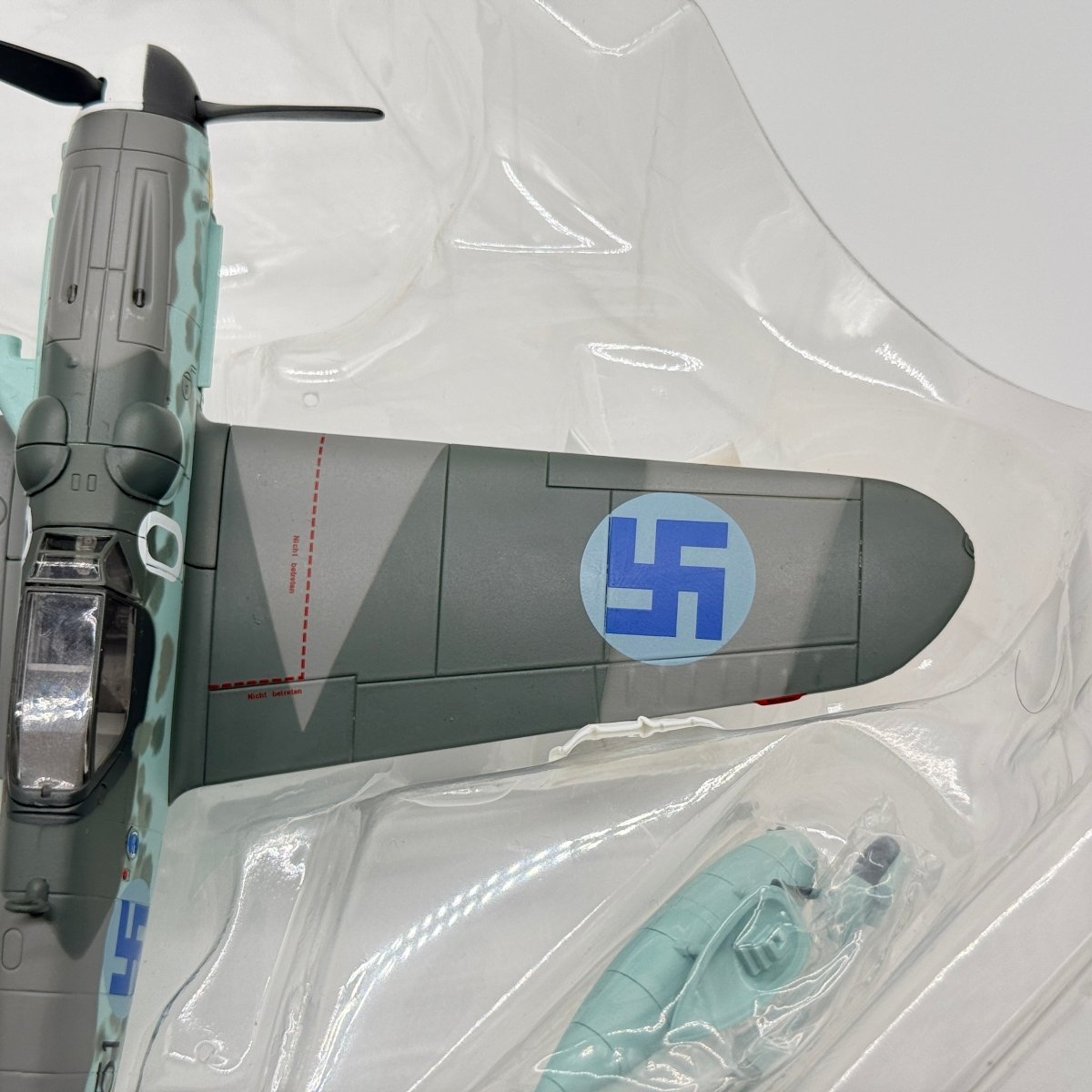 Hobby Master HA8753 1:48 Messerschmitt Bf 109G MT - 451 Juutilainen Finland 1944 - Hobby Master