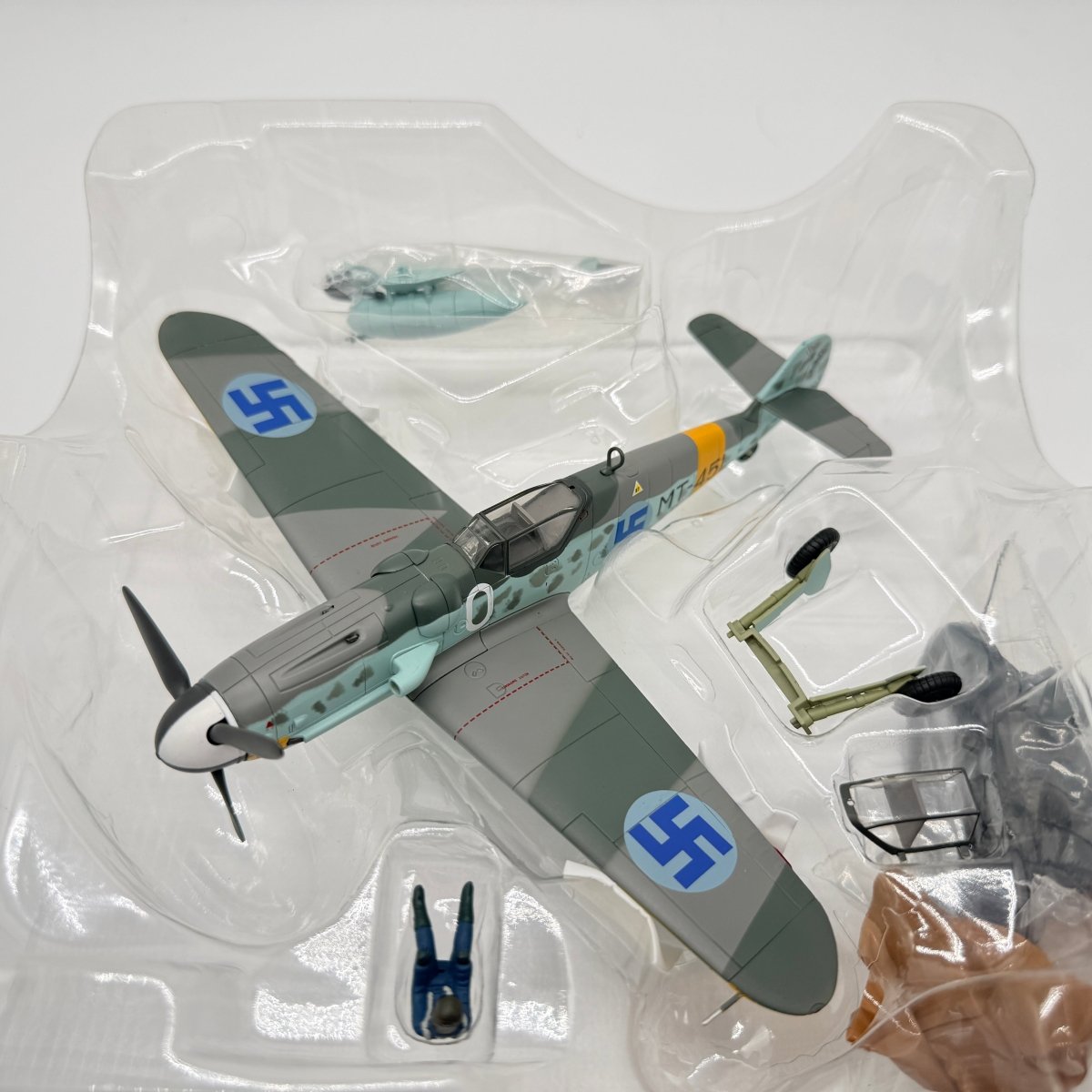 Hobby Master HA8753 1:48 Messerschmitt Bf 109G MT - 451 Juutilainen Finland 1944 - Hobby Master