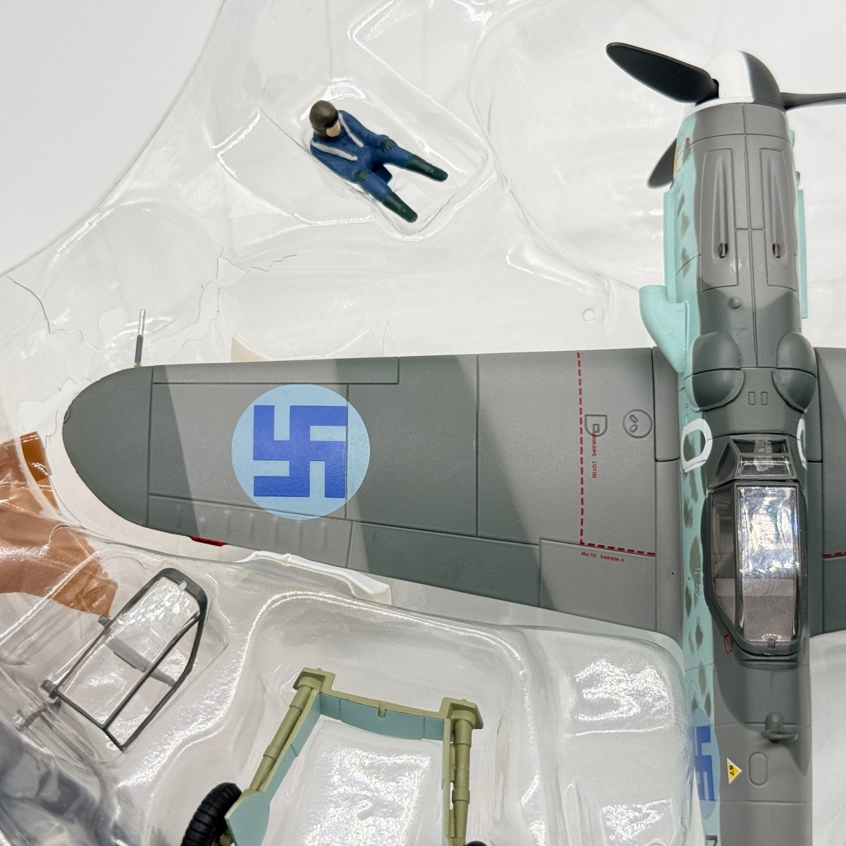 Hobby Master HA8753 1:48 Messerschmitt Bf 109G MT - 451 Juutilainen Finland 1944 - Hobby Master