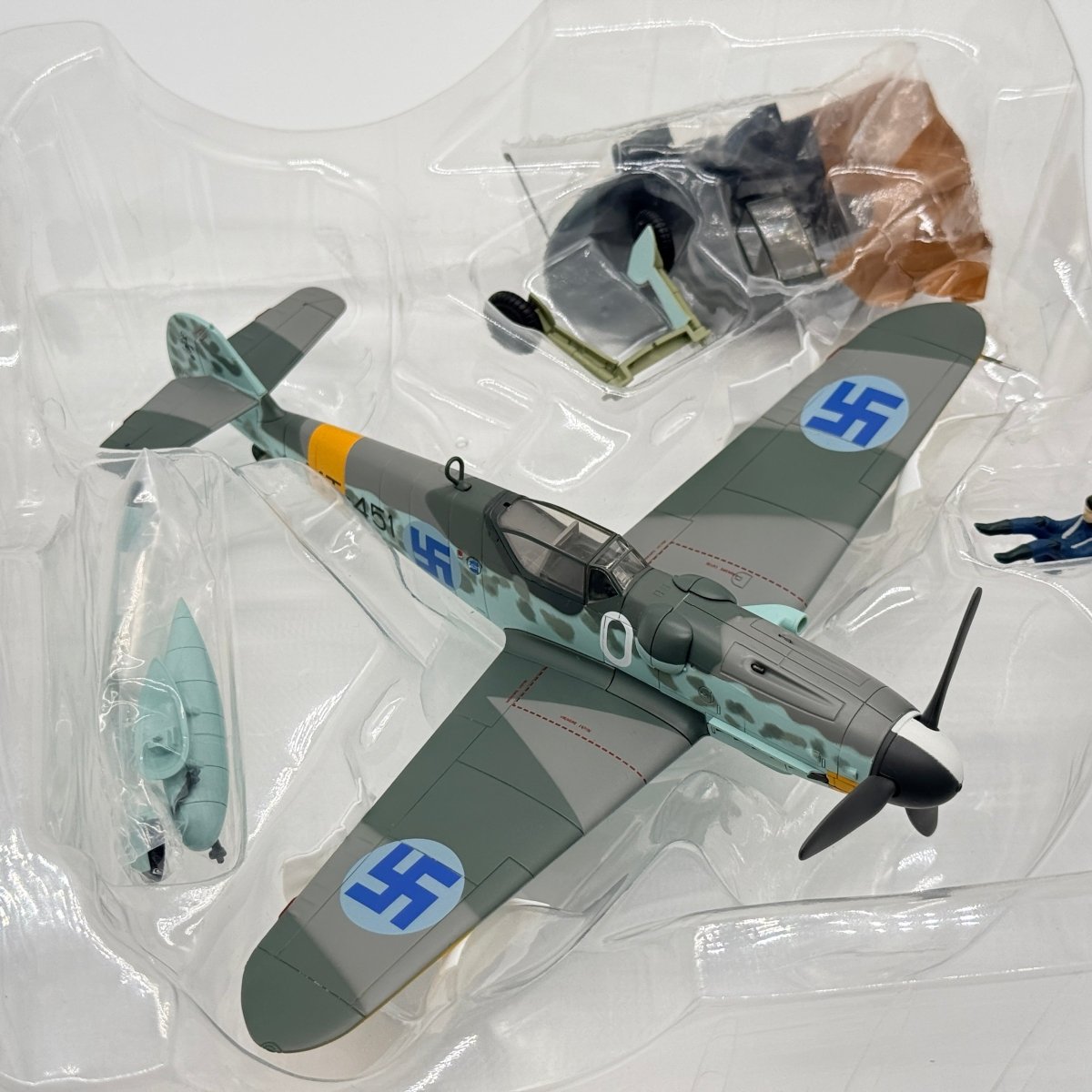 Hobby Master HA8753 1:48 Messerschmitt Bf 109G MT - 451 Juutilainen Finland 1944 - Hobby Master