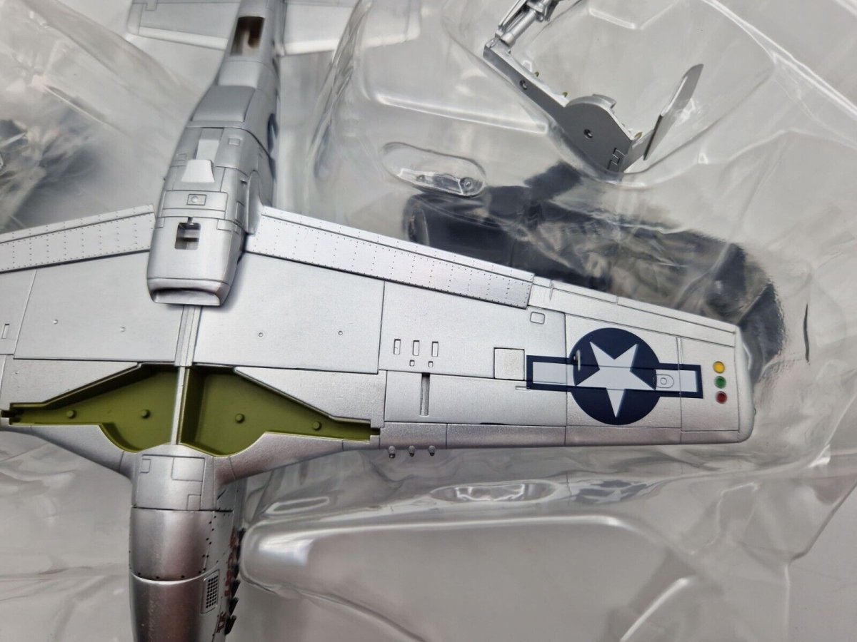 Hobby Master 1:48 P - 51D Mustang 44 - 11746 Scat VI February 1945 HA7724 Ex - display - Hobby Master