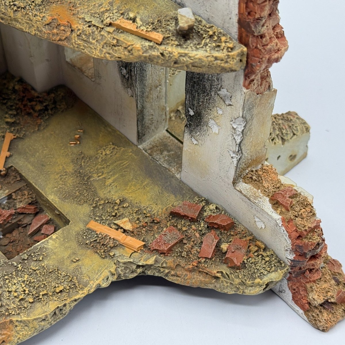 King & Country Berlin Tenement Building, Backdrop Diorama, Model SP14 SP014 - King & Country