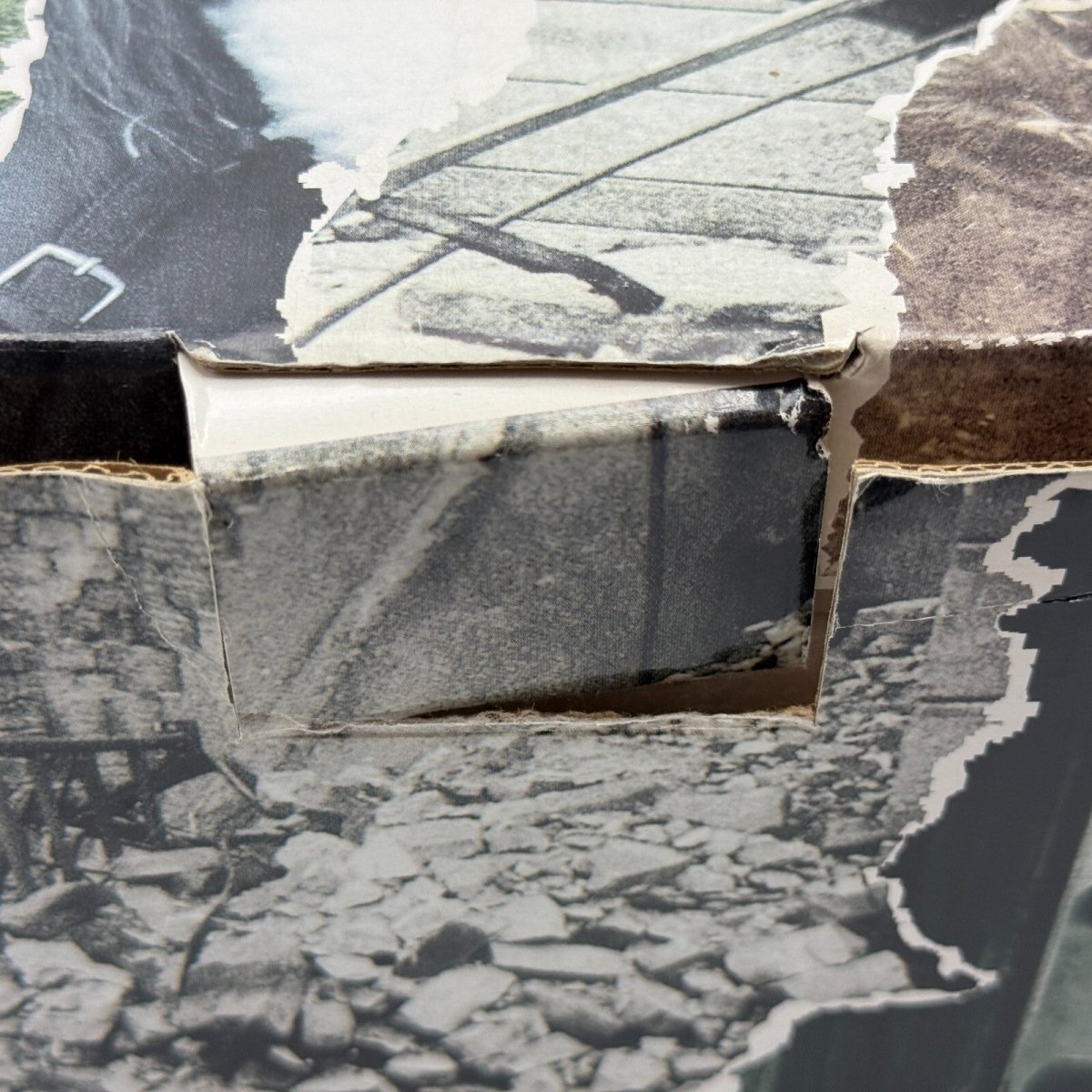 King & Country Berlin Tenement Building, Backdrop Diorama, Model SP14 SP014 - King & Country