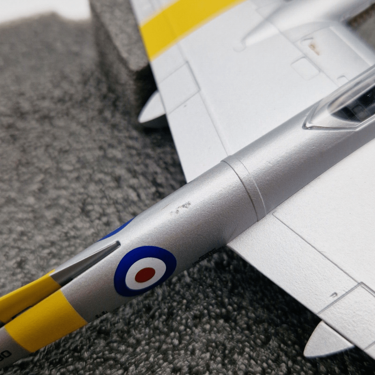 Oxford Aviation 1/72 De Havilland D.H.103 Hornet F.3 RAF Training Squad 72HOR001 - Oxford Aviation