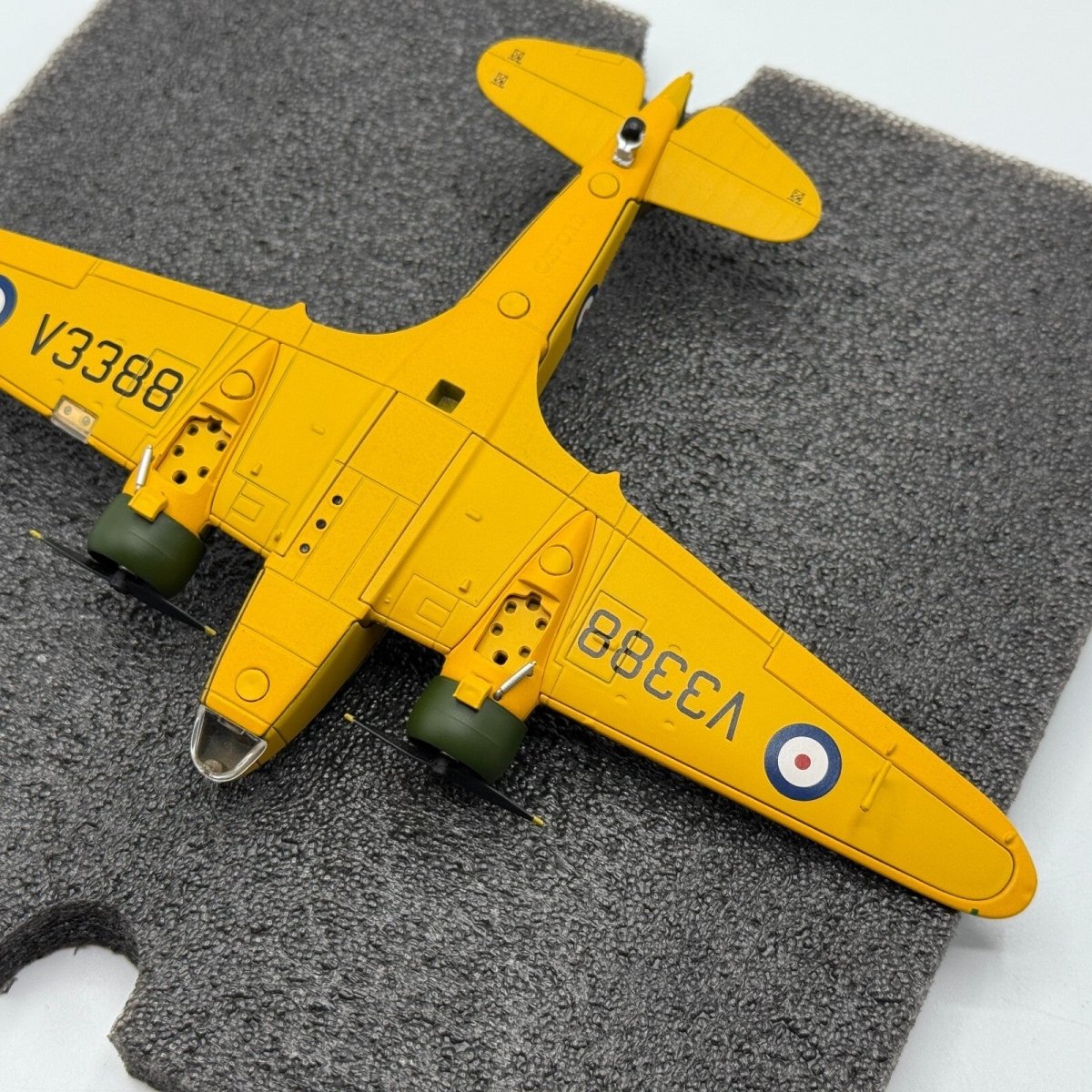 Oxford Diecast 1:72 Airspeed Oxford AS.10 V3388/G - AHTW, Model 72AO003 - Oxford Diecast