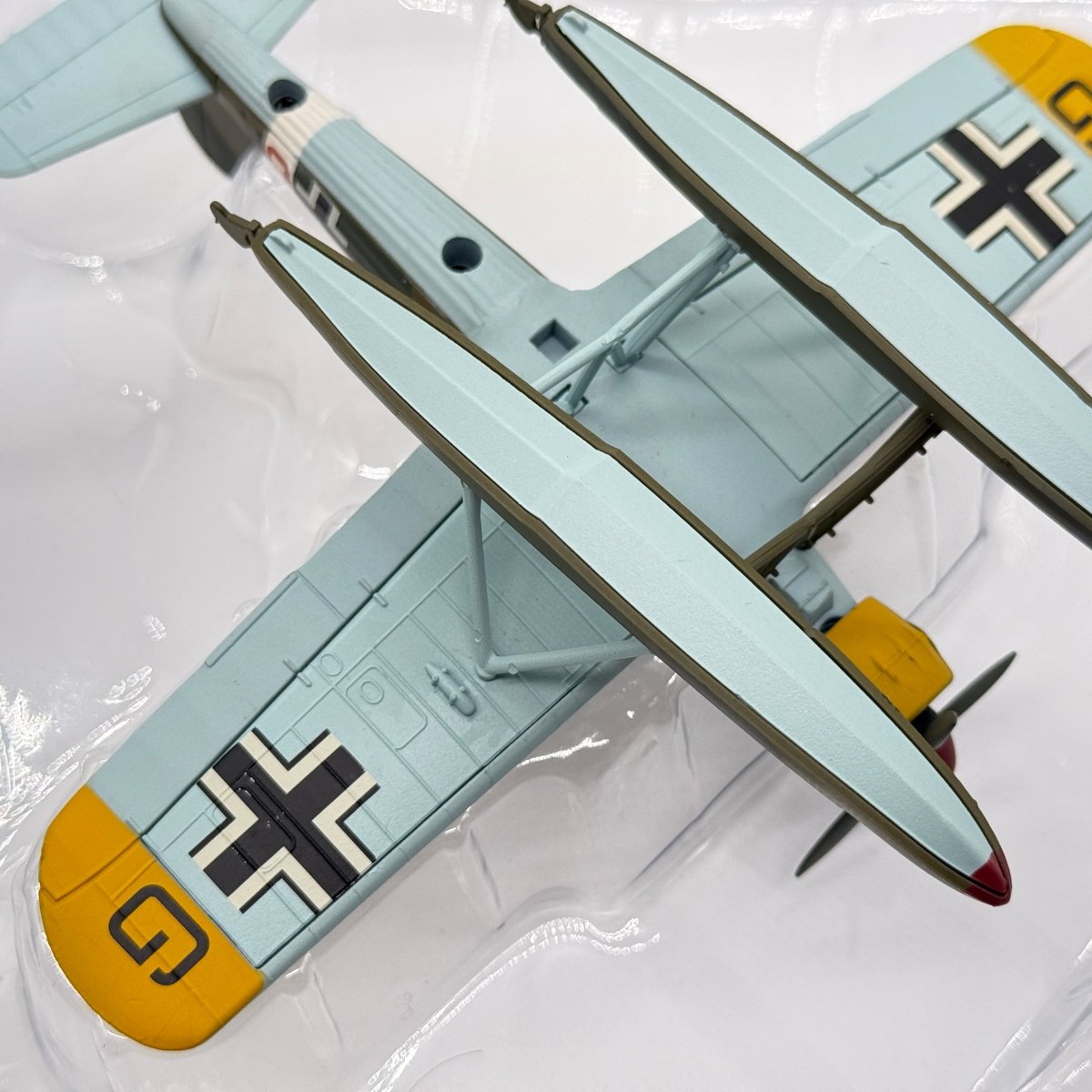 Oxford Diecast AC027 1:72 Arado Ar 196A-3 Kriegsmarine 2./SAGr.125 7R+GK - Oxford Aviation