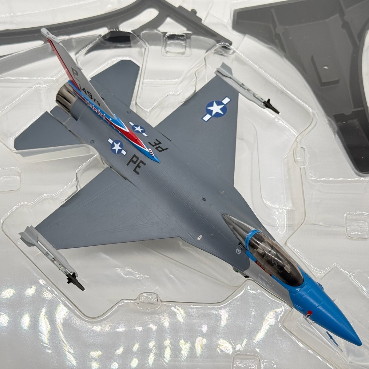 Witty Wings WTW - 72 - 010 - 003 1:72 F - 16C Fighting Falcon USAF Cripes A' Mighty - Sky Guardians