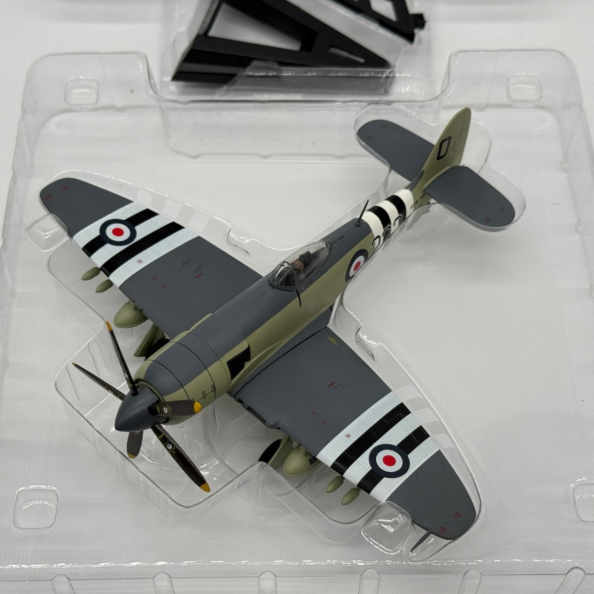 Witty Wings WTW - 72 - 015 - 010 1:72 Hawker Sea Fury FB.11 HMS Ocean - Sky Guardians