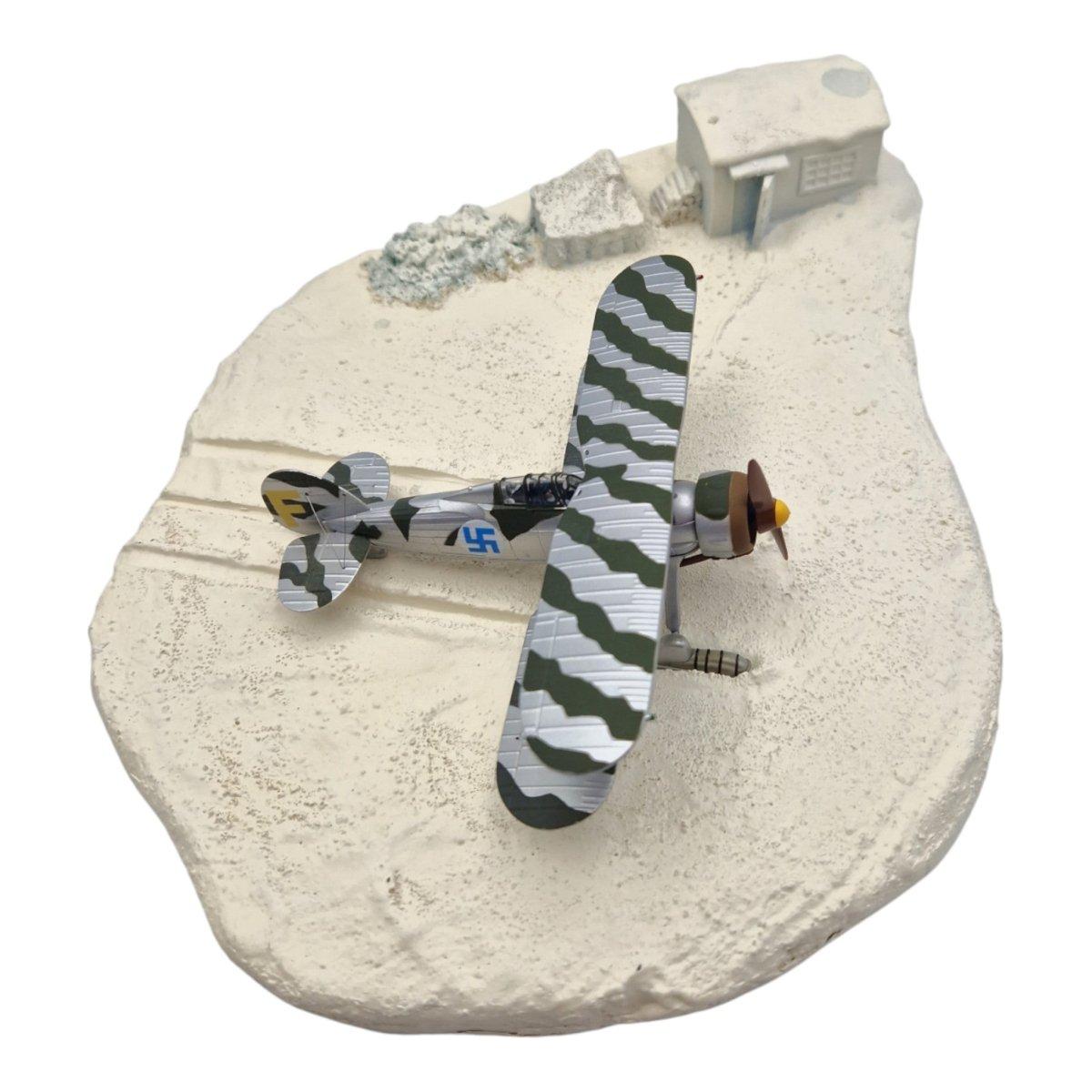 Corgi Aviation Archive 1:72 J - 8A Gladiator With Skis & Diorama Royal Swedish Air Force AA36204 - Corgi