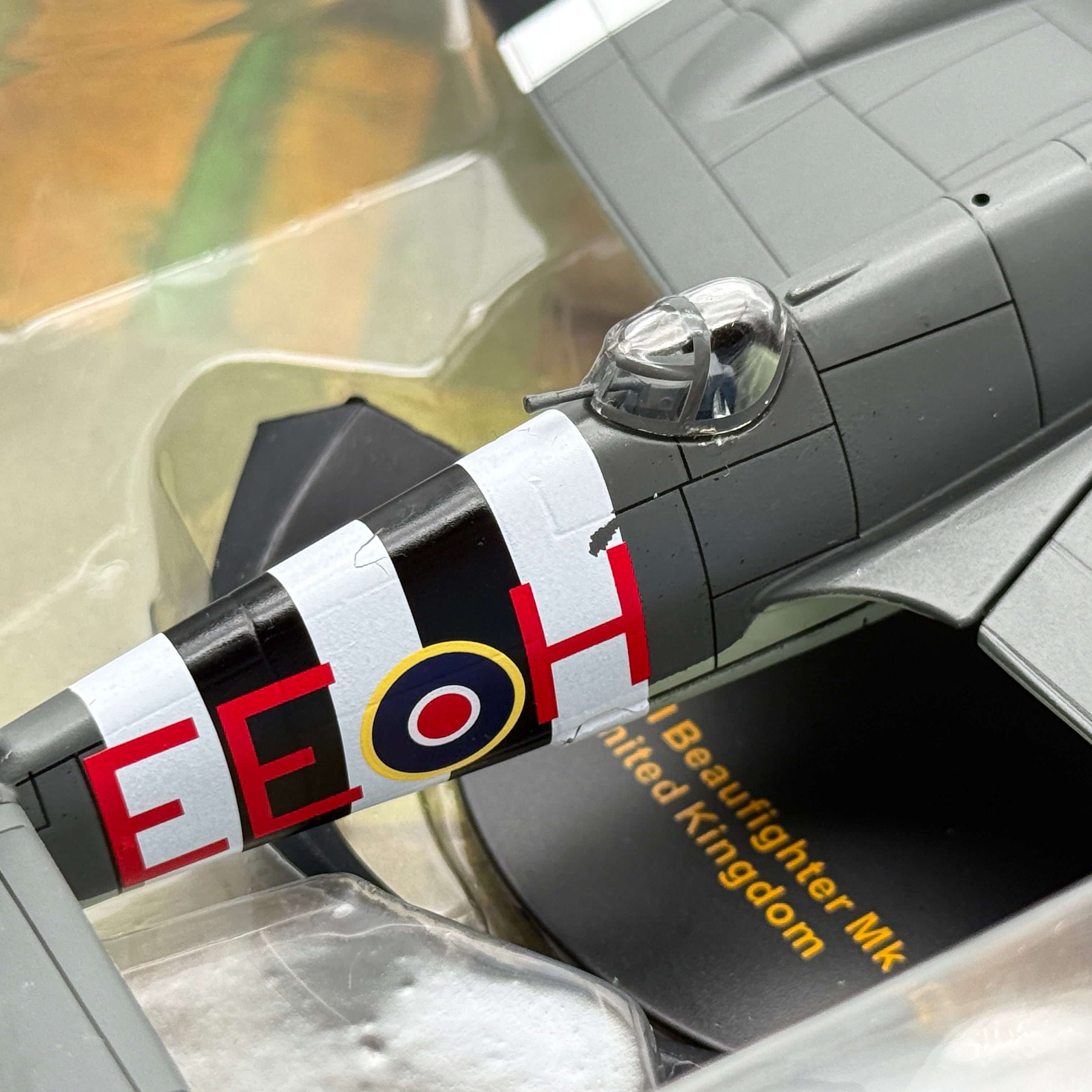 IXO PIXJ000031 1:72 Bristol Beaufighter Mk X RCAF No. 404 Sqn RAF Wick 1944