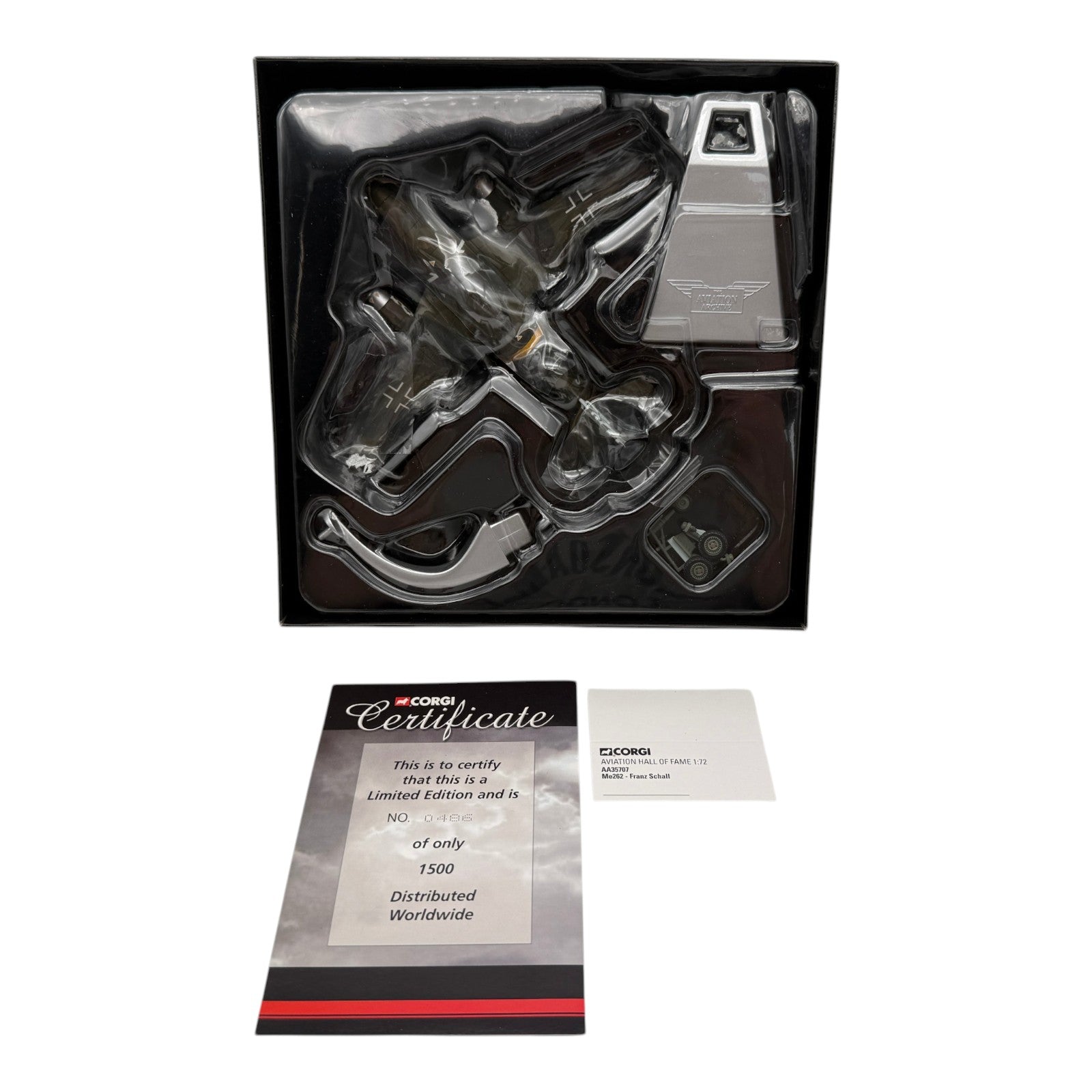 Corgi AA35707 1:72 Messerschmitt Me 262A Luftwaffe Kommando Nowotny White 1
