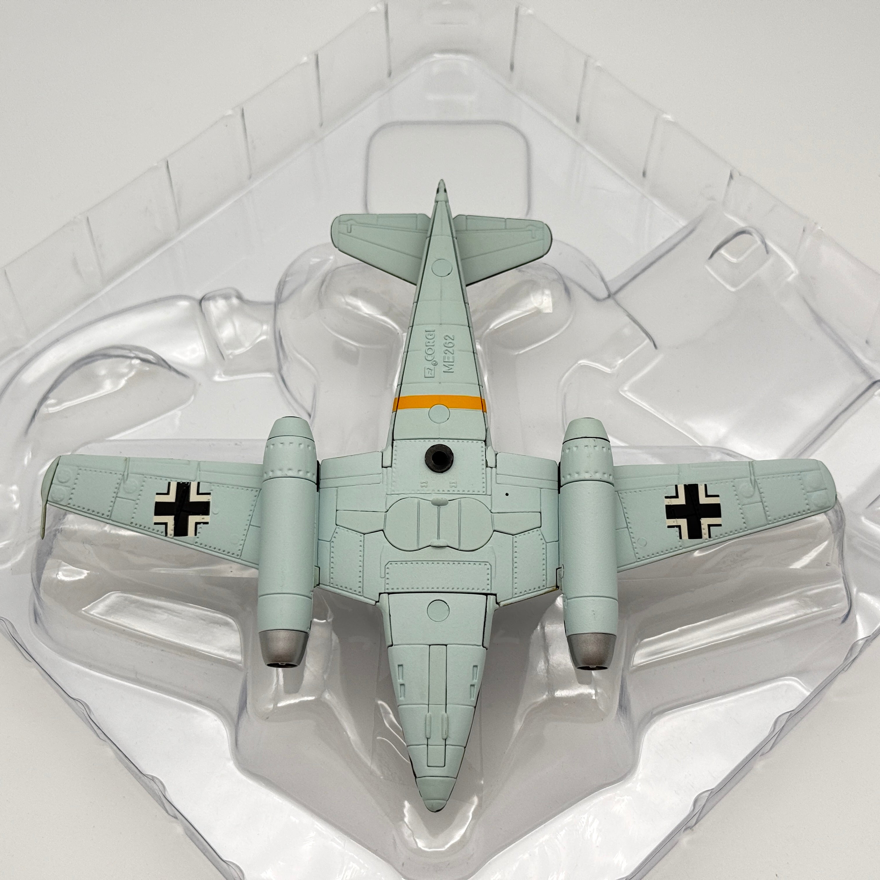 Corgi AA35707 1:72 Messerschmitt Me 262A Luftwaffe Kommando Nowotny White 1