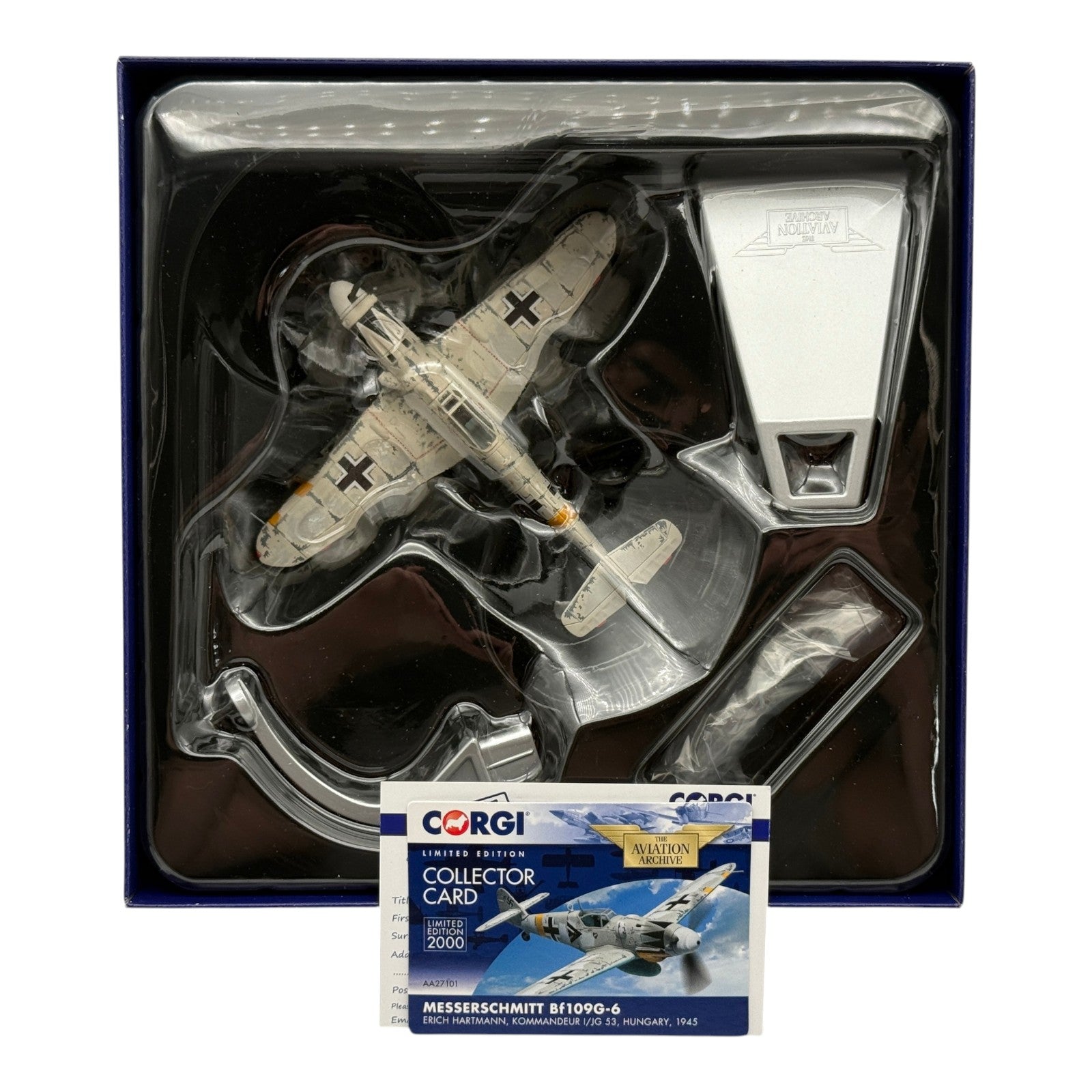 Corgi AA27101 1:72 Messerschmitt Bf 109G Luftwaffe 1./JG 53 Erich Hartmann 1945