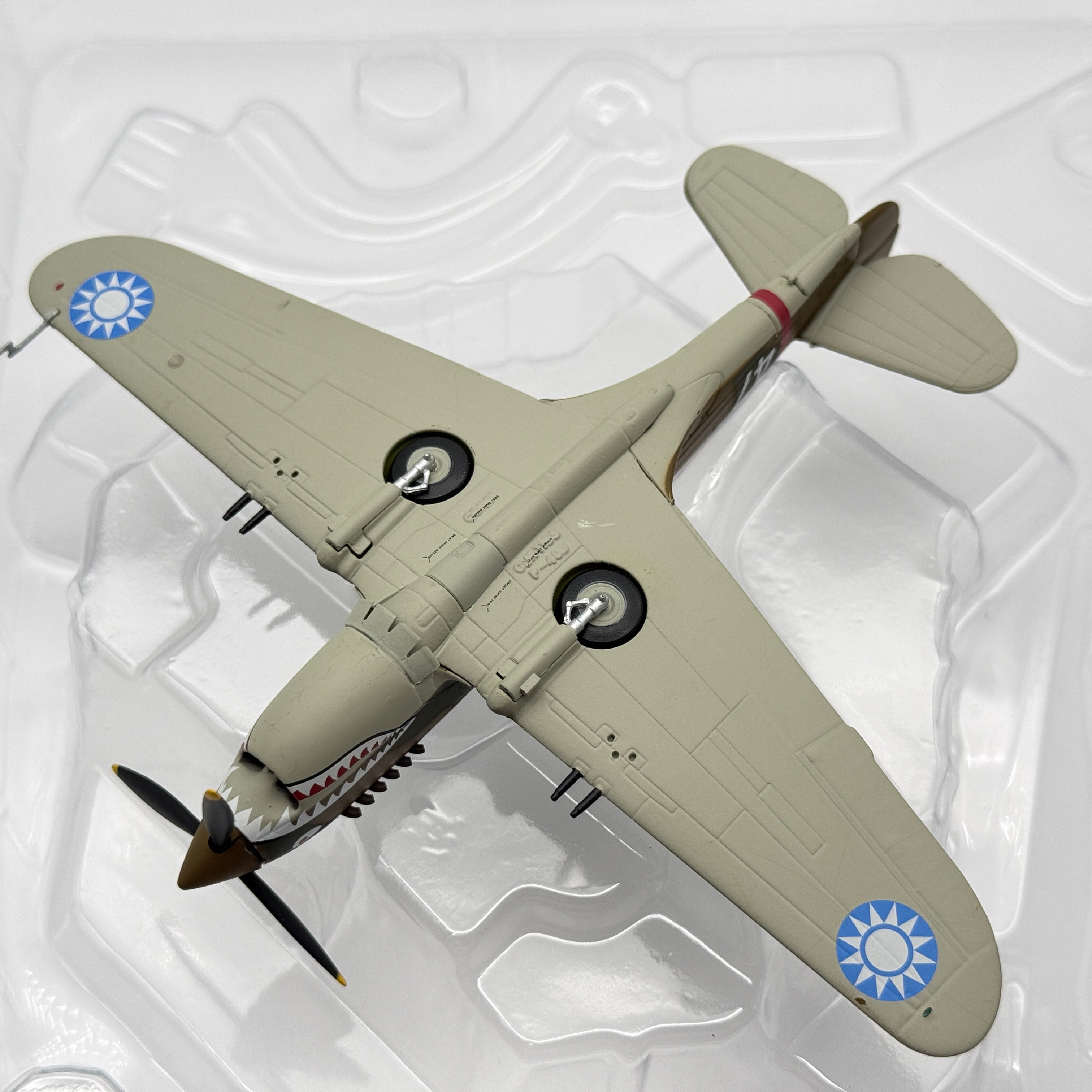 Corgi AA28104 1:72 Curtiss Hawk 81-A-2 P-8127 AVG Flying Tigers 1942