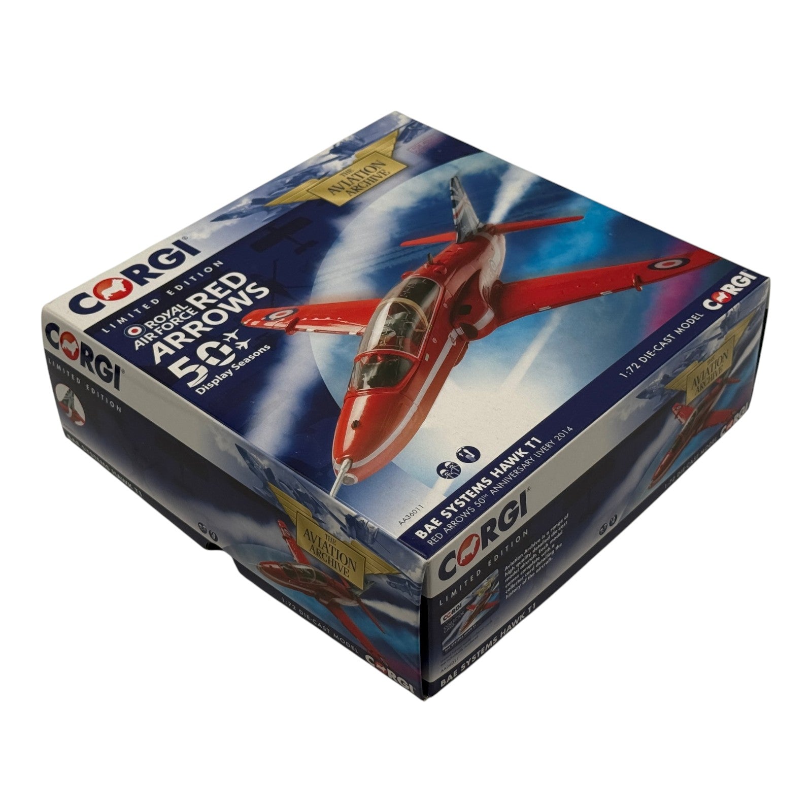 Corgi AA36011 1:72 BAE Hawk T.Mk 1 RAF Red Arrows 50th Season 2014