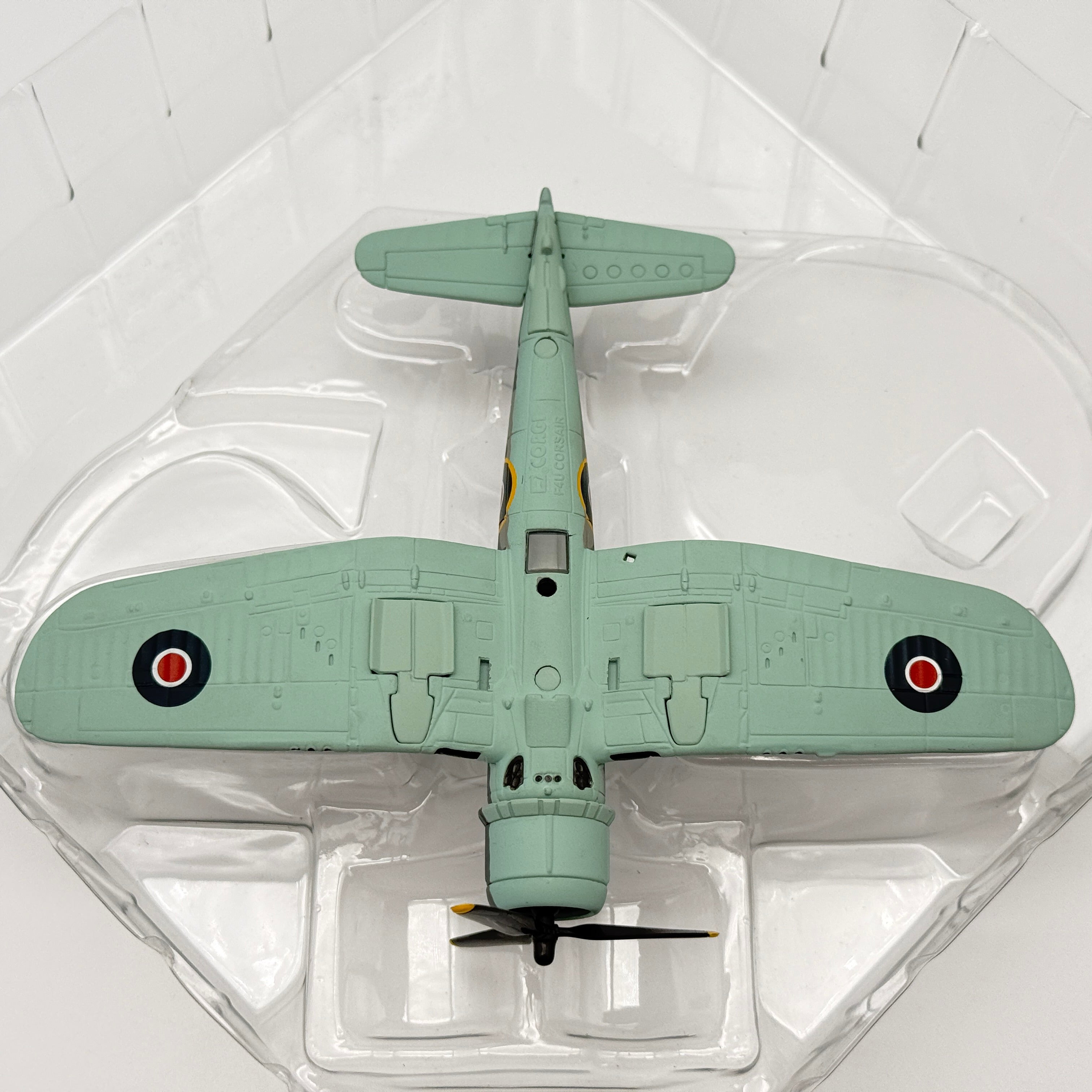 Corgi AA33003 1:72 Vought F4U Corsair RNFAA No.1835 NAS Brunswick 1943