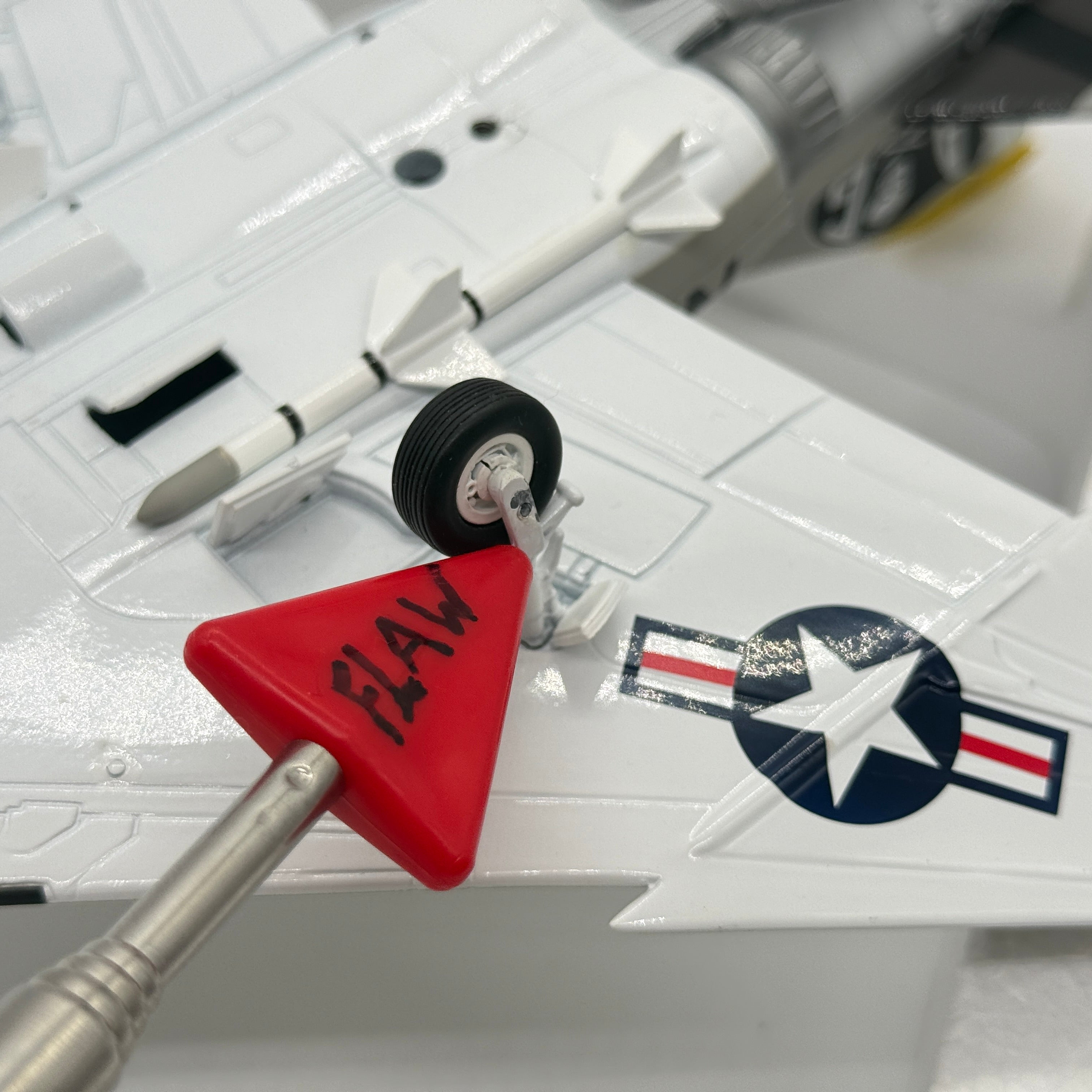 Franklin Mint Armour B11B588 1:48 F-4 Phantom USN VF-84 Jolly Rogers *ISSUES*
