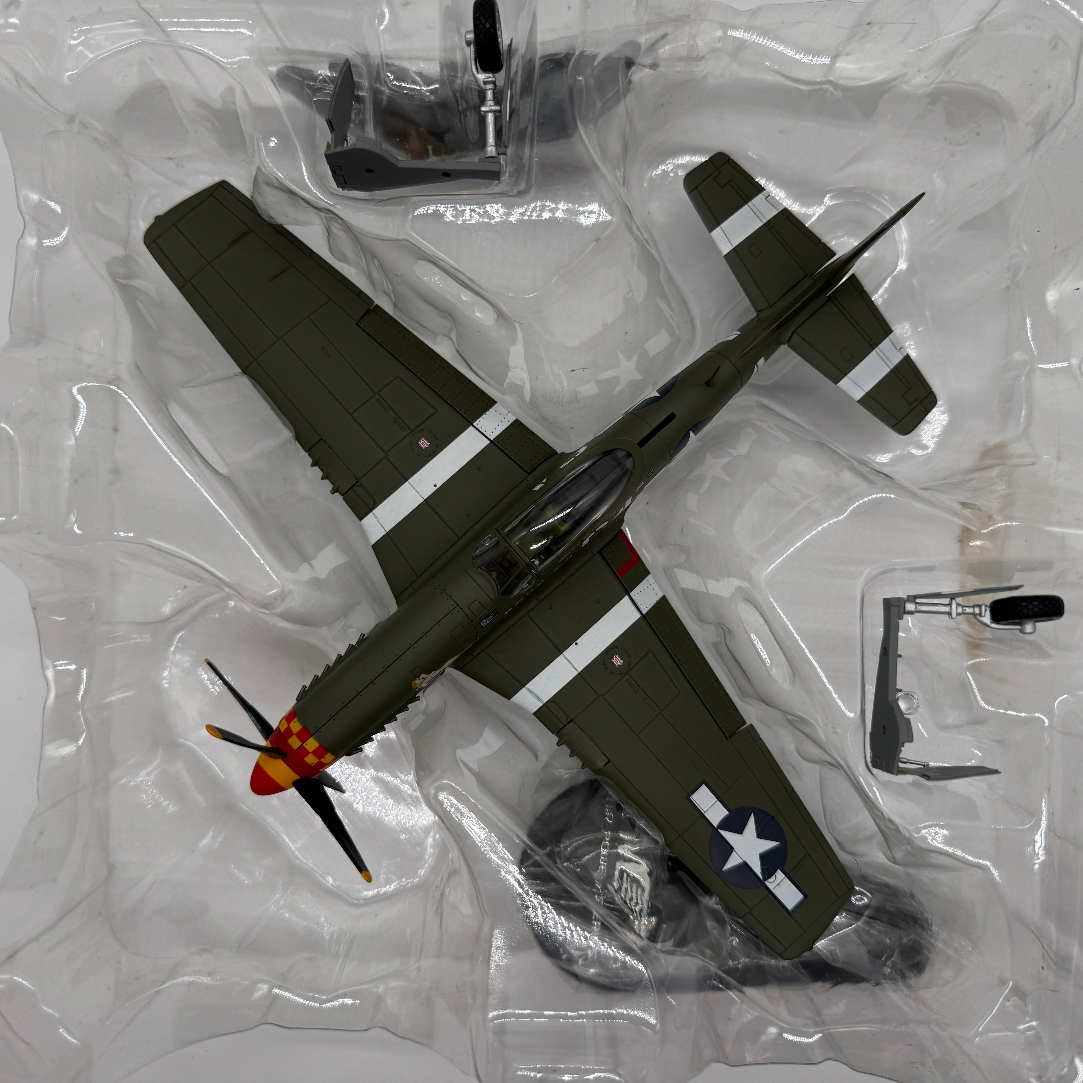 Hobby Master HA7727 1:48 P-51D Mustang USAAF 357th FG Passion Wagon 1945