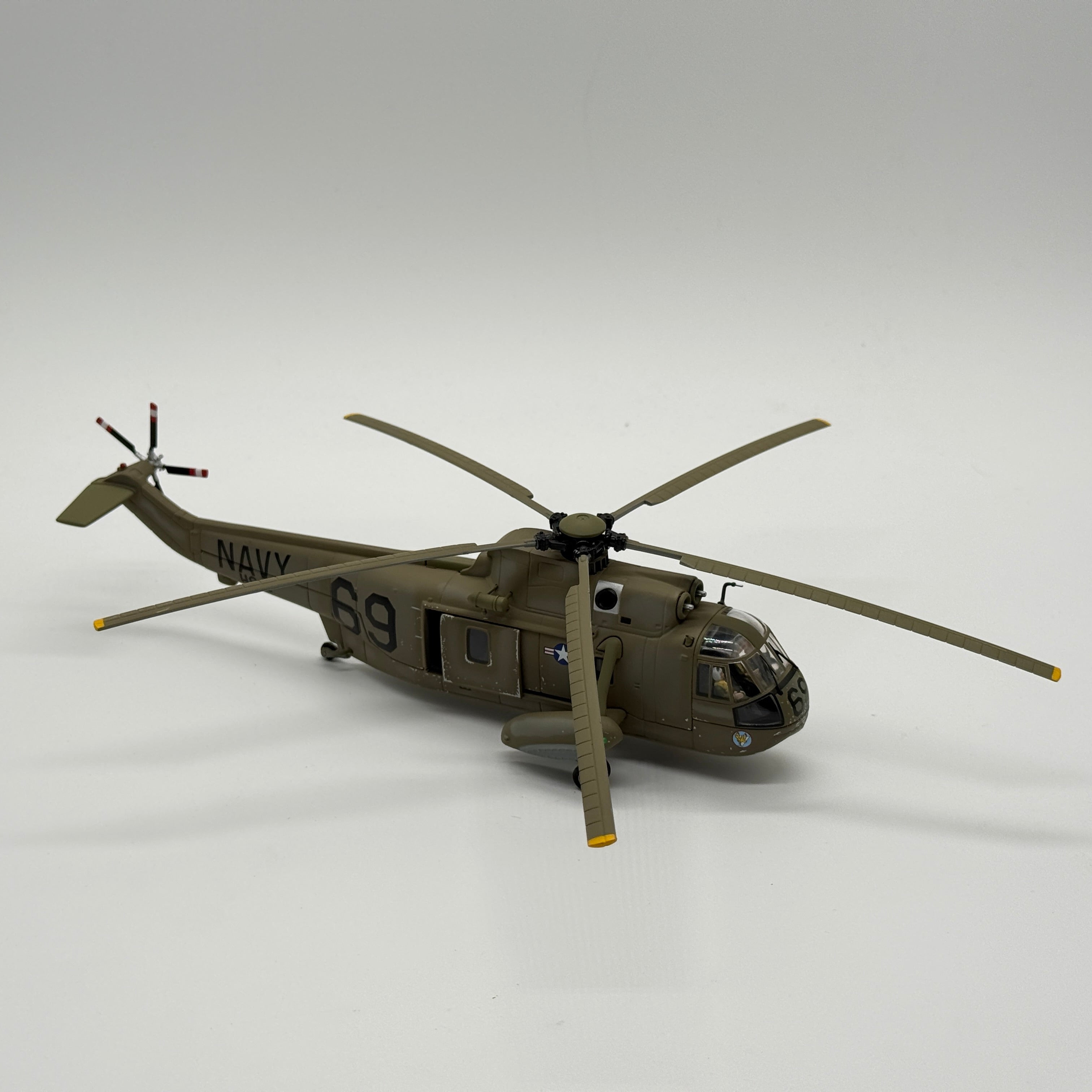 Corgi US33411 1:72 Sikorsky SH-3A Sea King USN HS-2 Chink 69 Vietnam