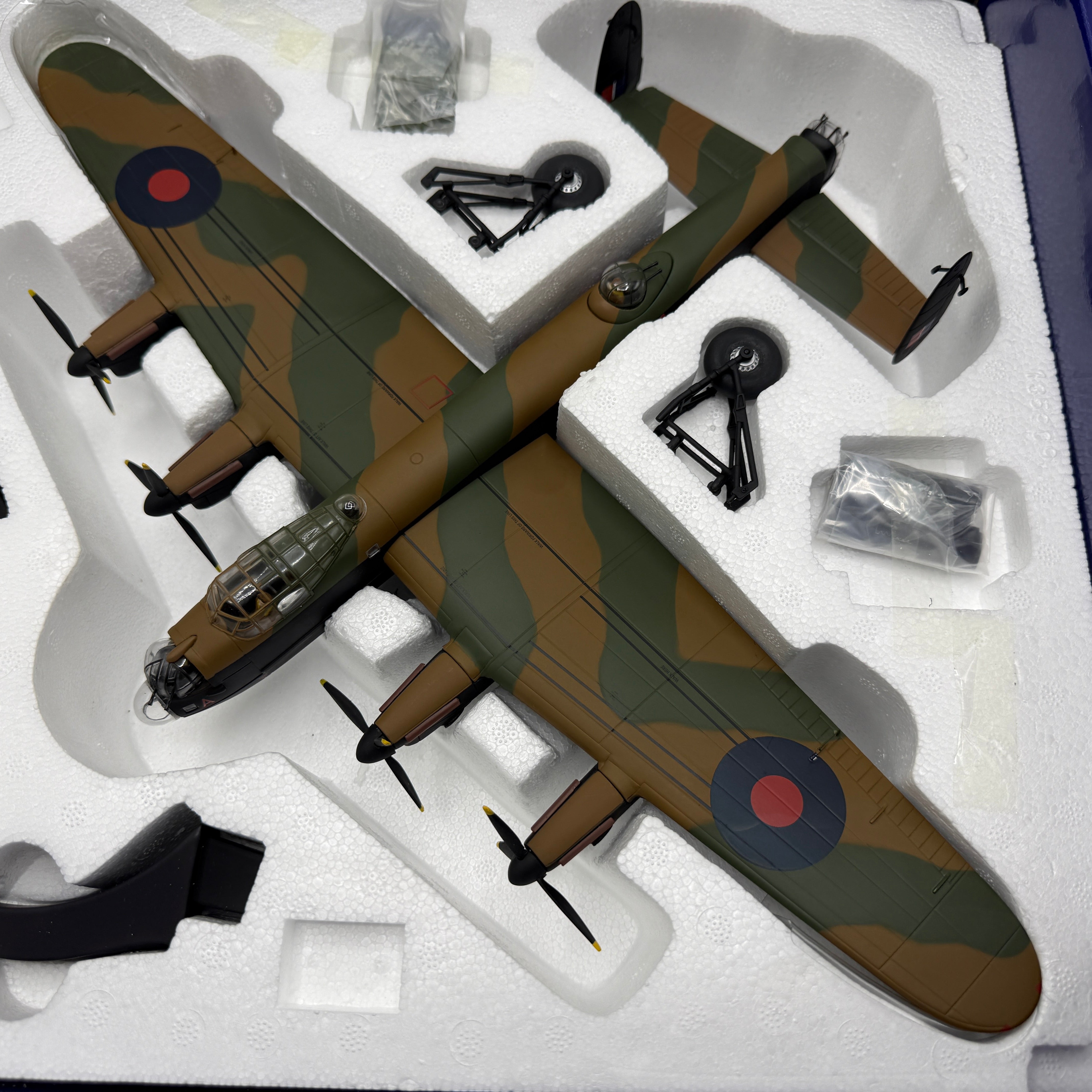 Corgi US32622F 1:72 Avro Lancaster RCAF No.419 Sqn Mynarski VC VR-A *ISSUES*