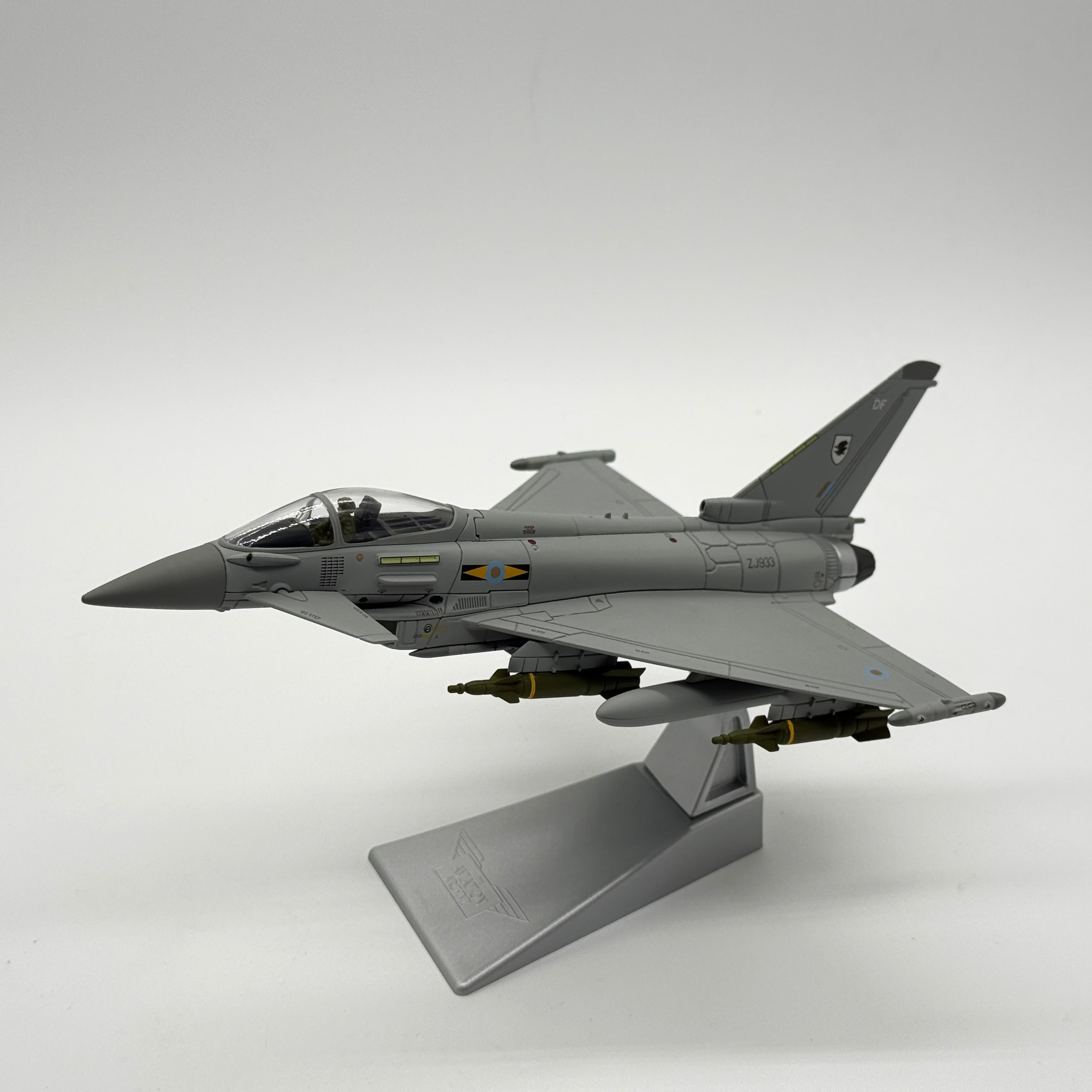 Corgi AA36406 1:72 Eurofighter Typhoon F.Mk 2 RAF No.11 Sqn Libya 2011