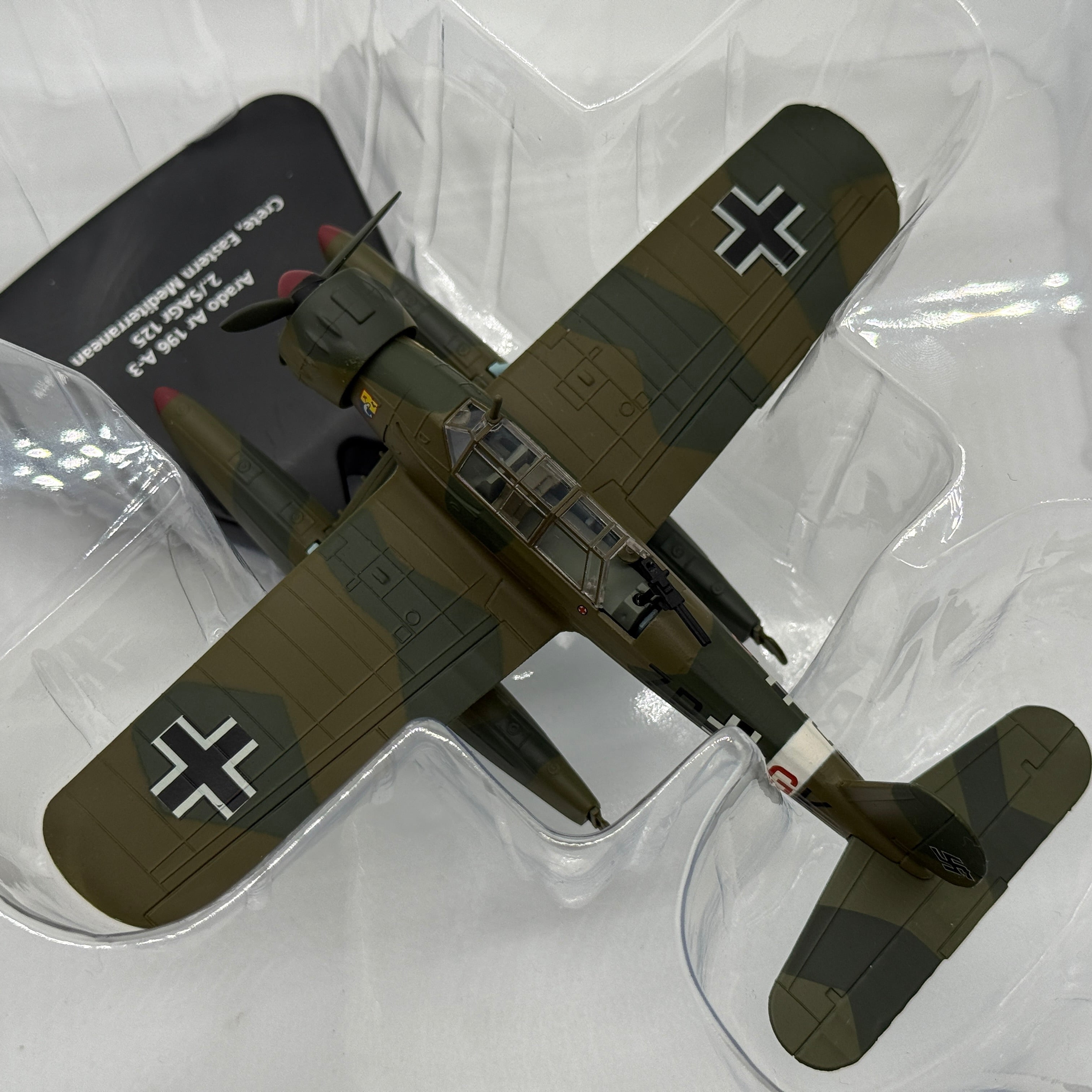 Oxford Diecast AC027 1:72 Arado Ar 196A-3 Kriegsmarine 2./SAGr.125 7R+GK