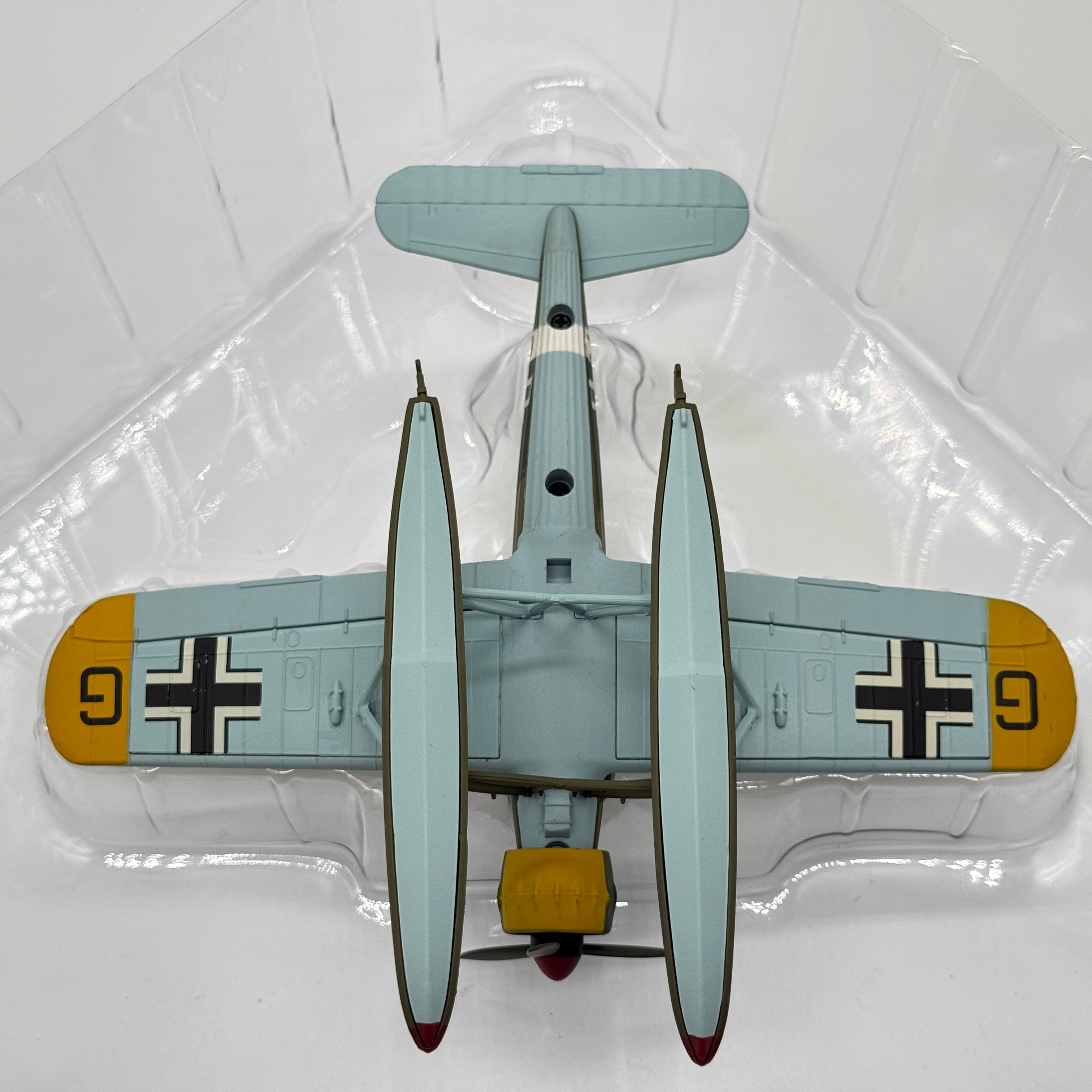 Oxford Diecast AC027 1:72 Arado Ar 196A-3 Kriegsmarine 2./SAGr.125 7R+GK