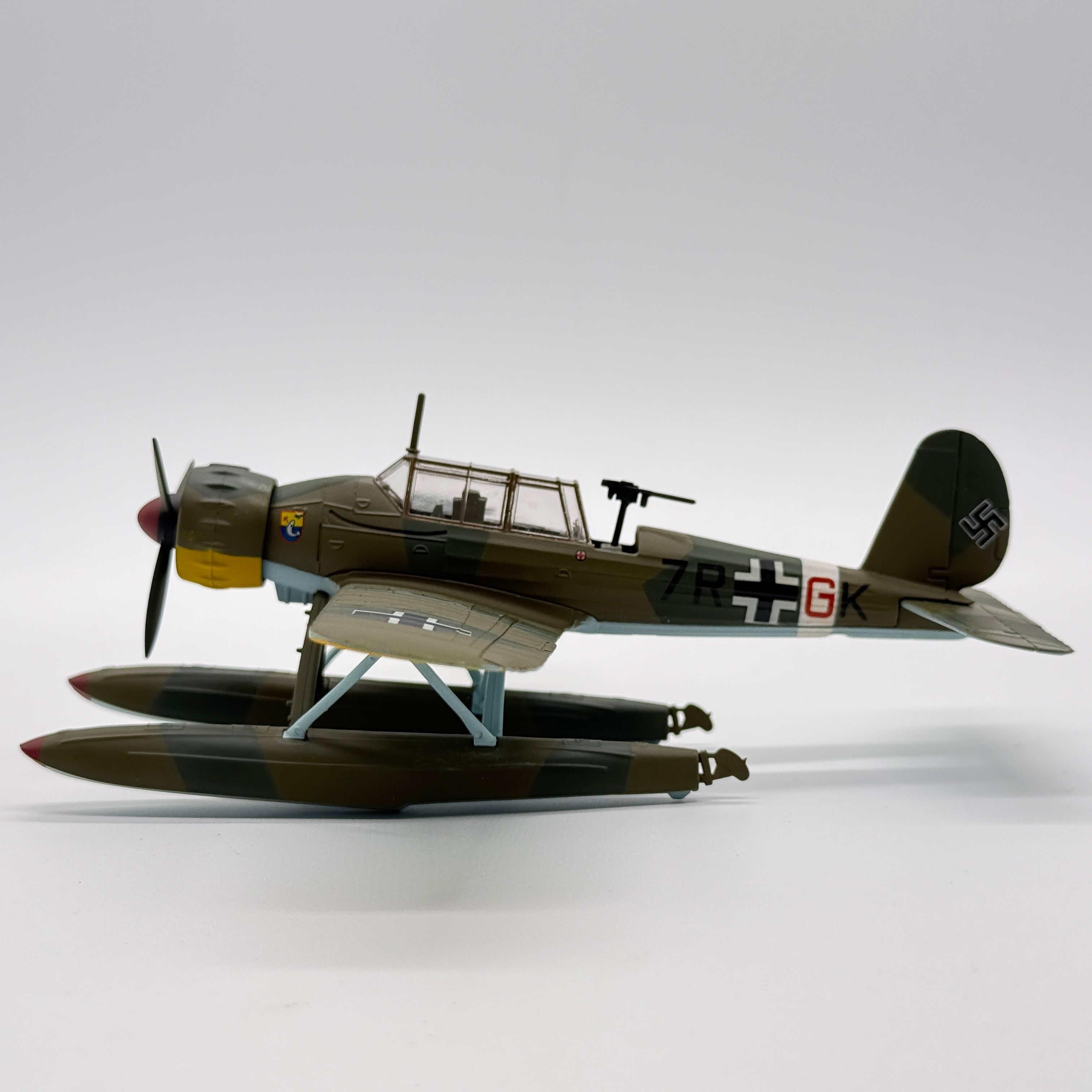 Oxford Diecast AC027 1:72 Arado Ar 196A-3 Kriegsmarine 2./SAGr.125 7R+GK
