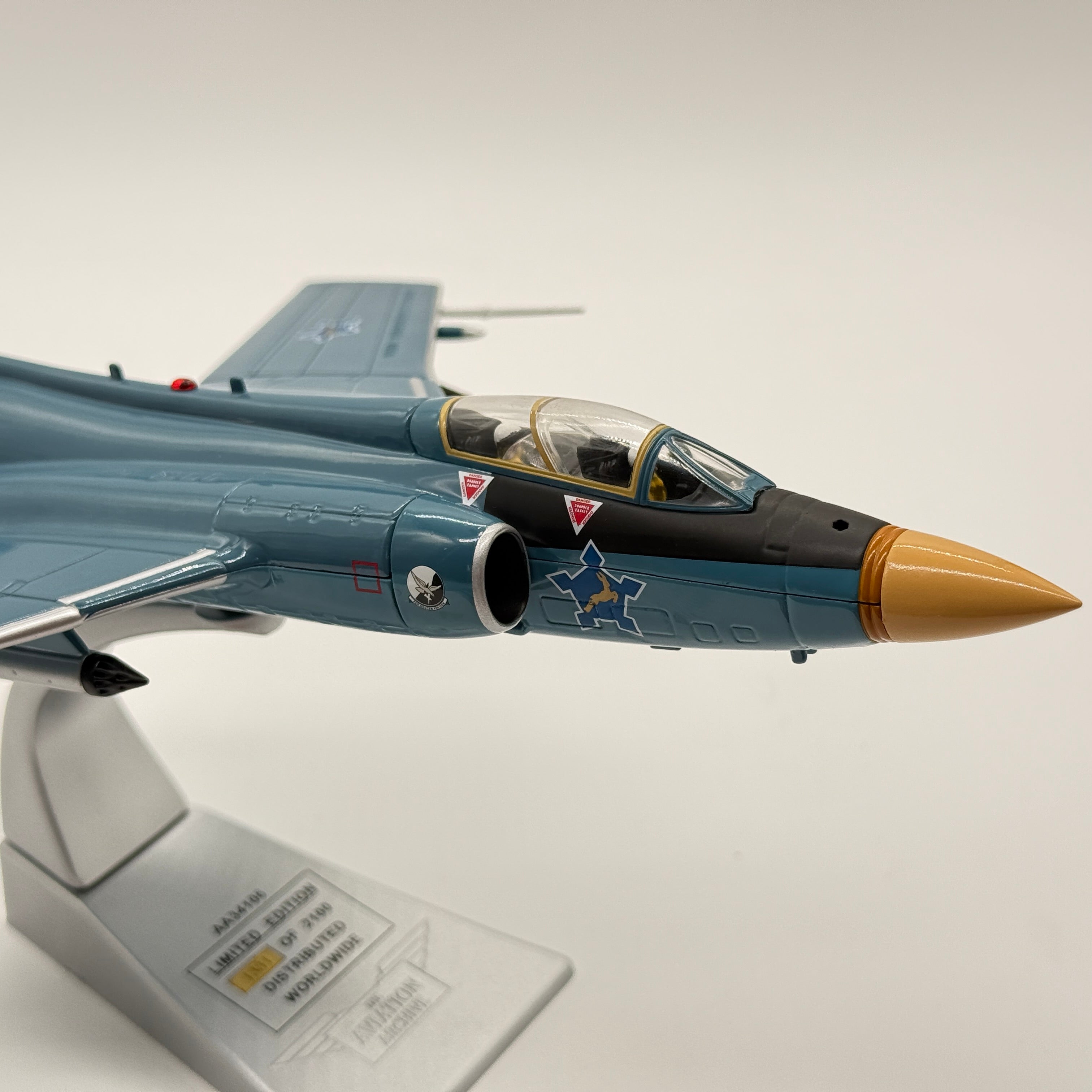 Corgi AA34106 1:72 Blackburn Buccaneer S.Mk 50 SAAF No.24 Sqn Waterkloof South Africa 1970
