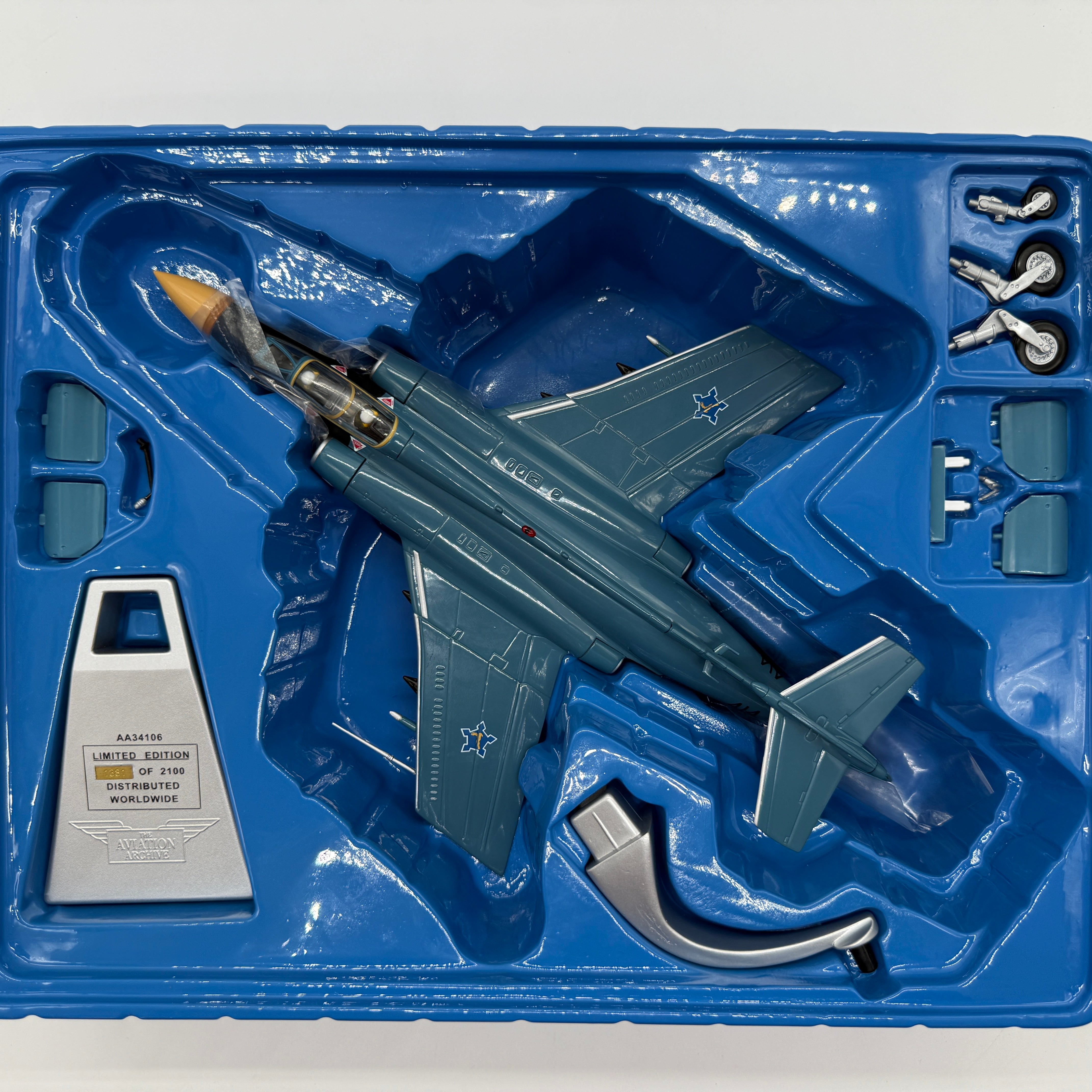 Corgi AA34106 1:72 Blackburn Buccaneer S.Mk 50 SAAF No.24 Sqn Waterkloof South Africa 1970