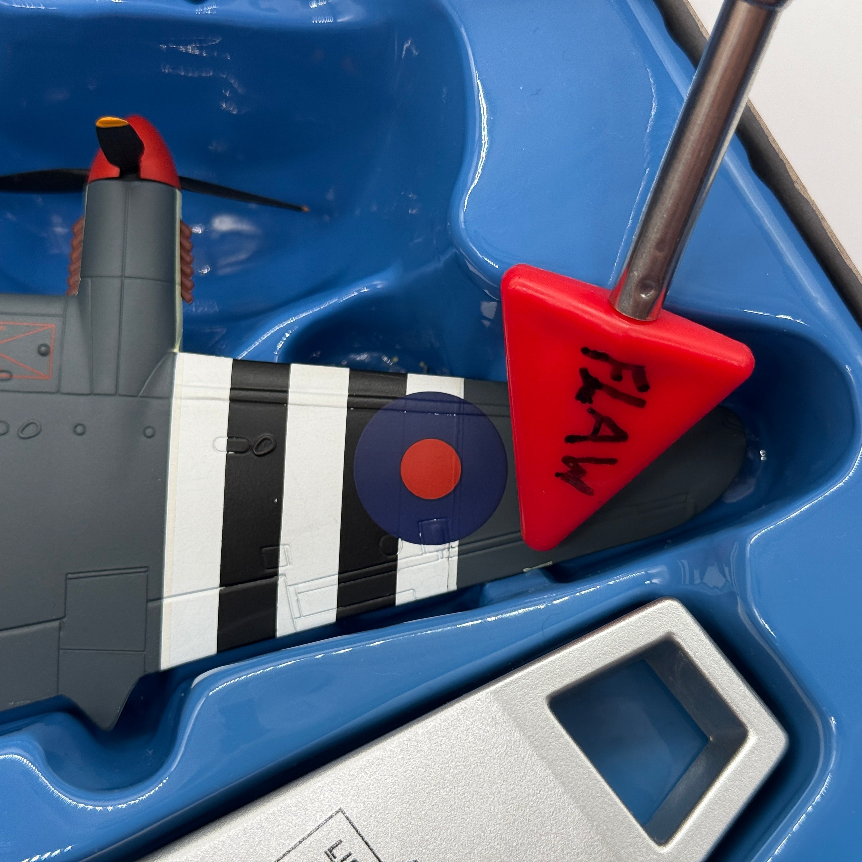 Corgi AA32809 1:72 de Havilland Mosquito FB.VI RAF No.235 Sqn HR118 3-W D-Day Invasion Stripes June 1944