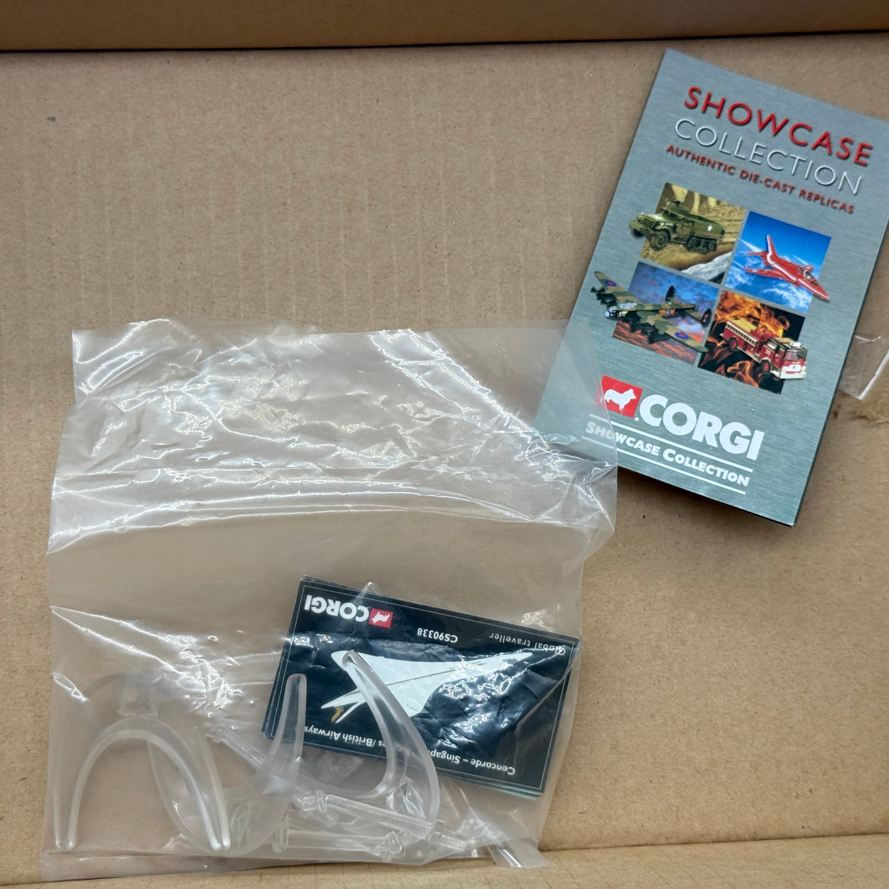 Corgi CSCA13004 100 Years of Flight Global Traveller Dakota Boeing Clipper 747 Jumbo Jet Concorde 4-Piece Set