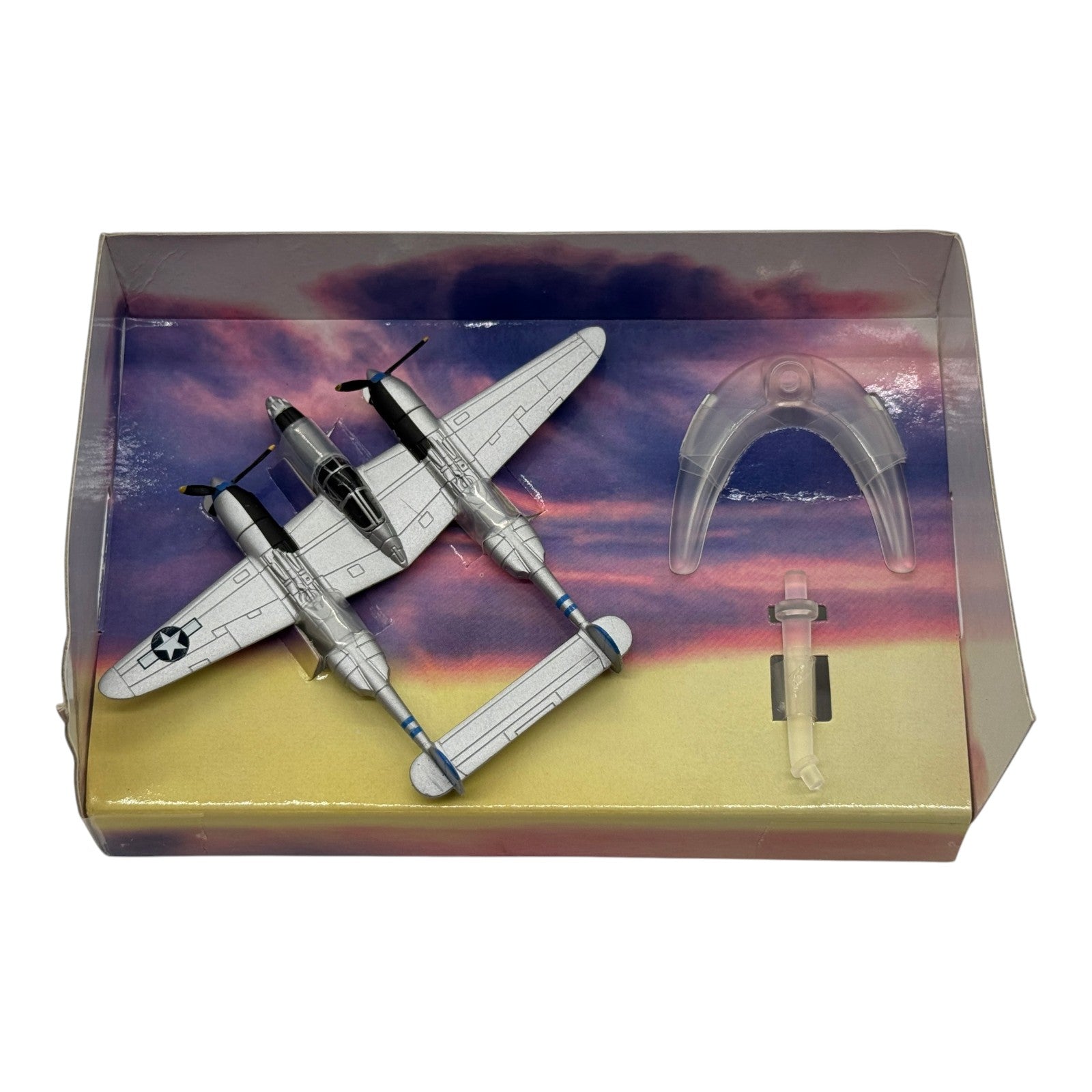 Corgi CS90021 1:147 Lockheed P-38J Lightning Little Eva 433rd FS 475th FG Calvin Wire WWII