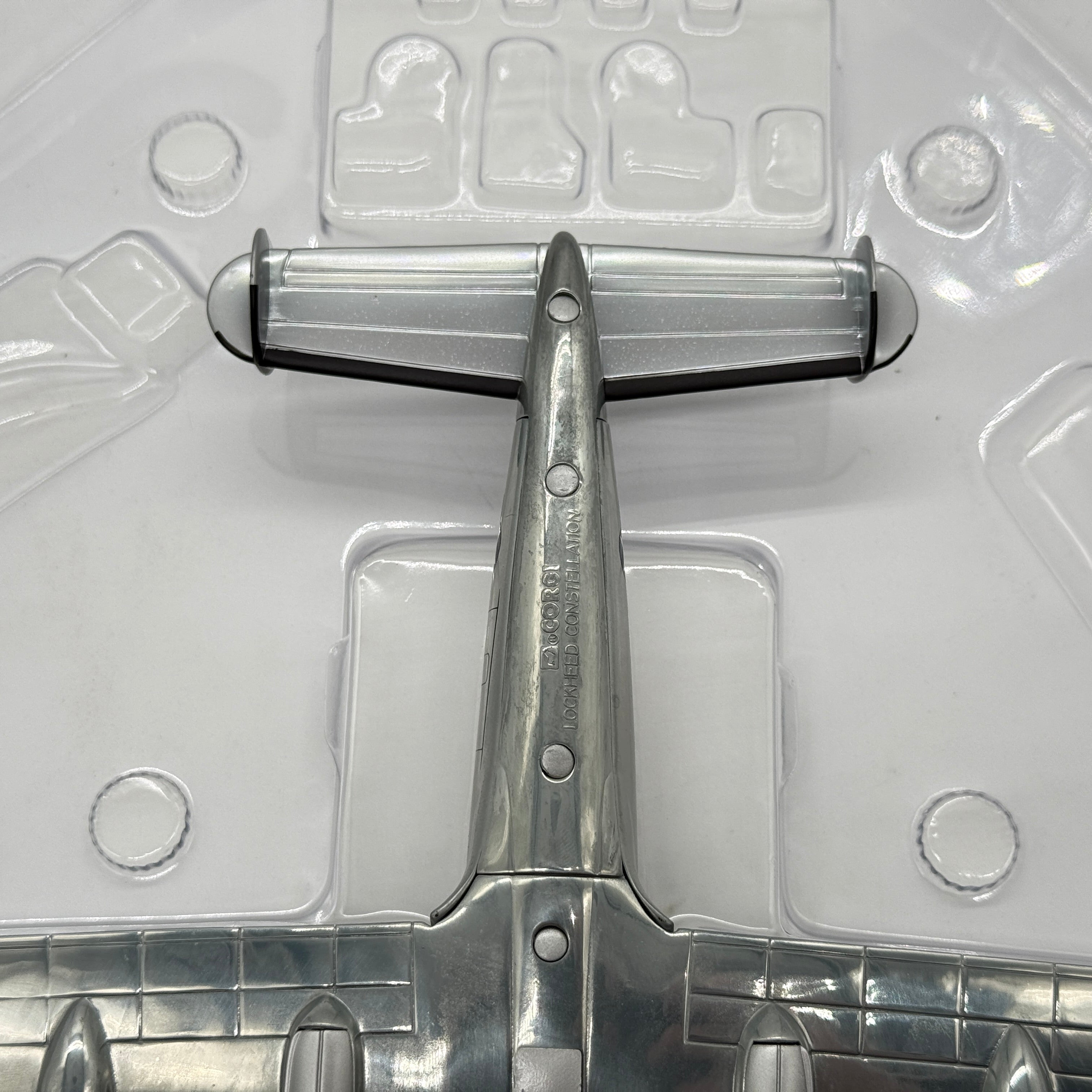 Corgi AA30402 1:144 Lockheed VC-121A Constellation 48-614 Columbine Dwight Eisenhower 1950