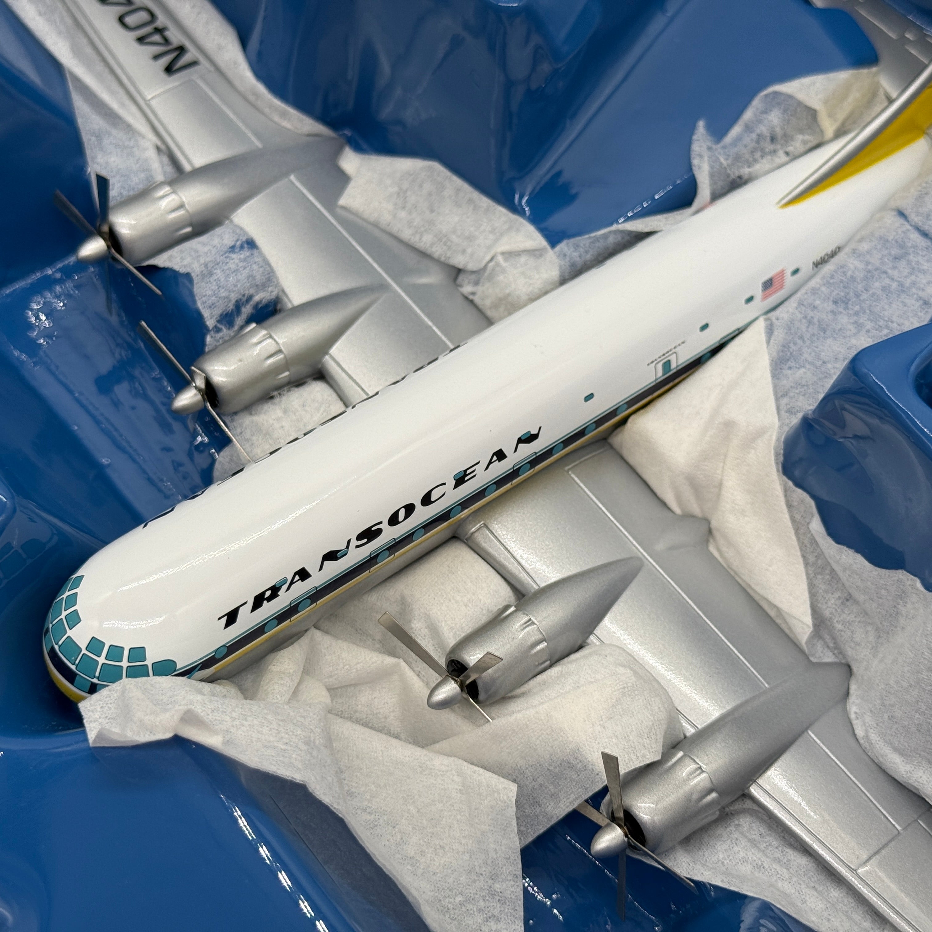 Corgi 48106 1:144 Boeing 377 Stratocruiser Transocean Airlines N404Q