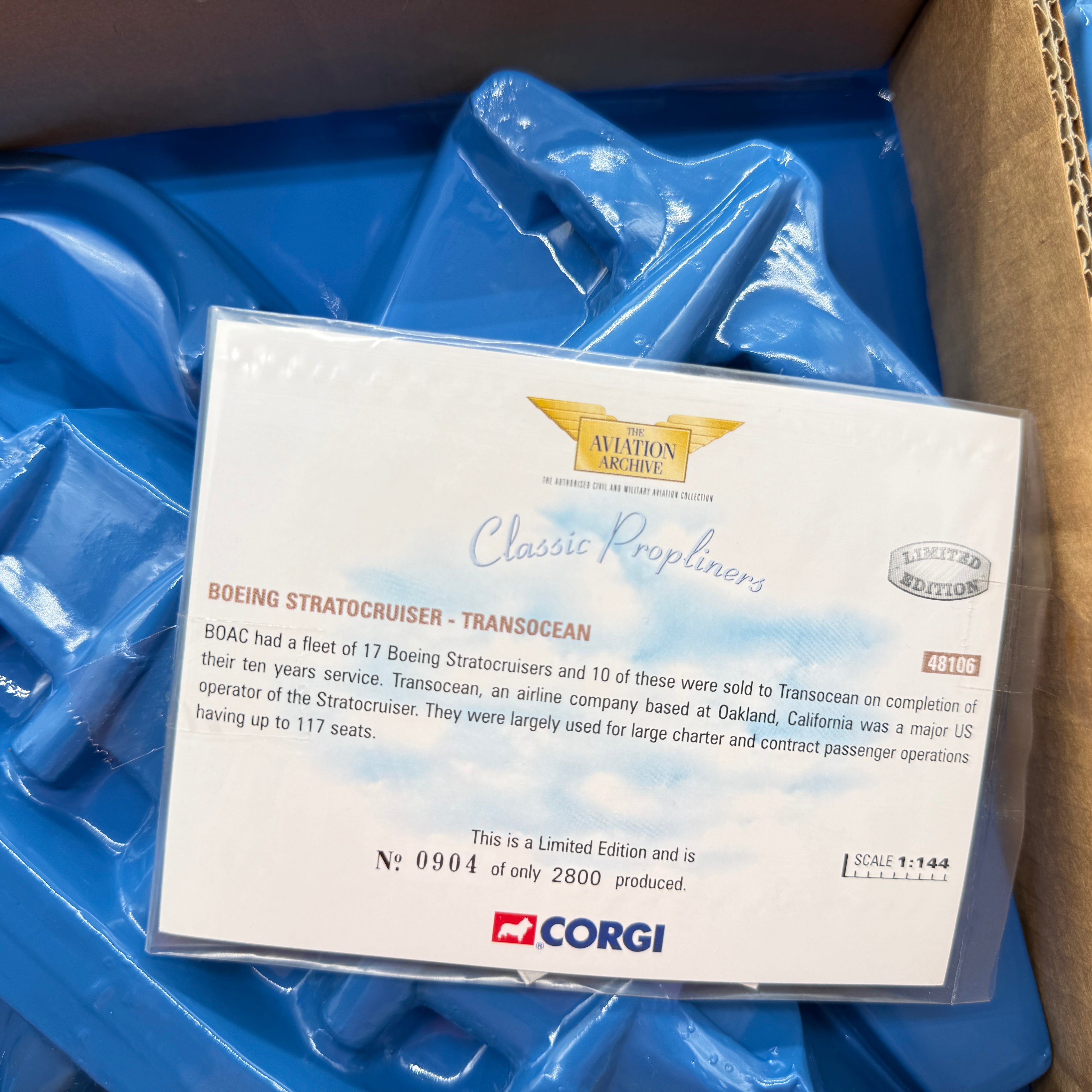 Corgi 48106 1:144 Boeing 377 Stratocruiser Transocean Airlines N404Q