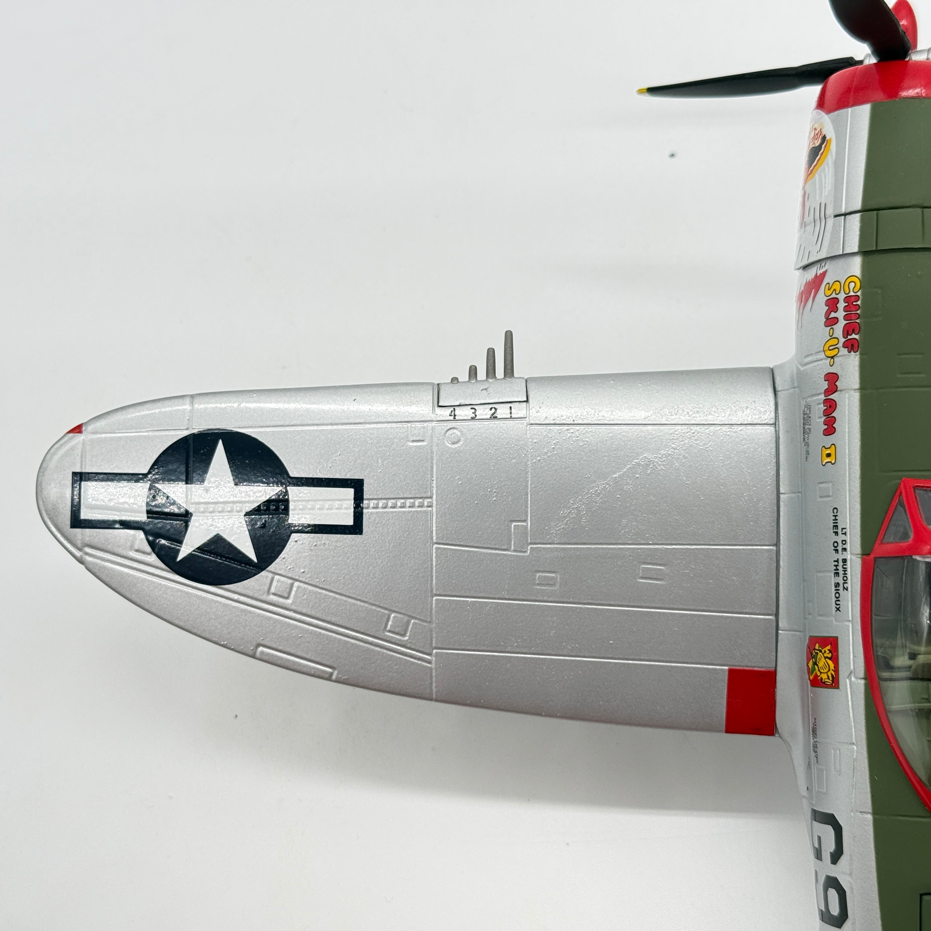 Franklin Mint 98144 1:48 Republic P-47D Thunderbolt Chief Ski-U-Mah II Lt Duane Buholz 509th FS 405th FG WWII