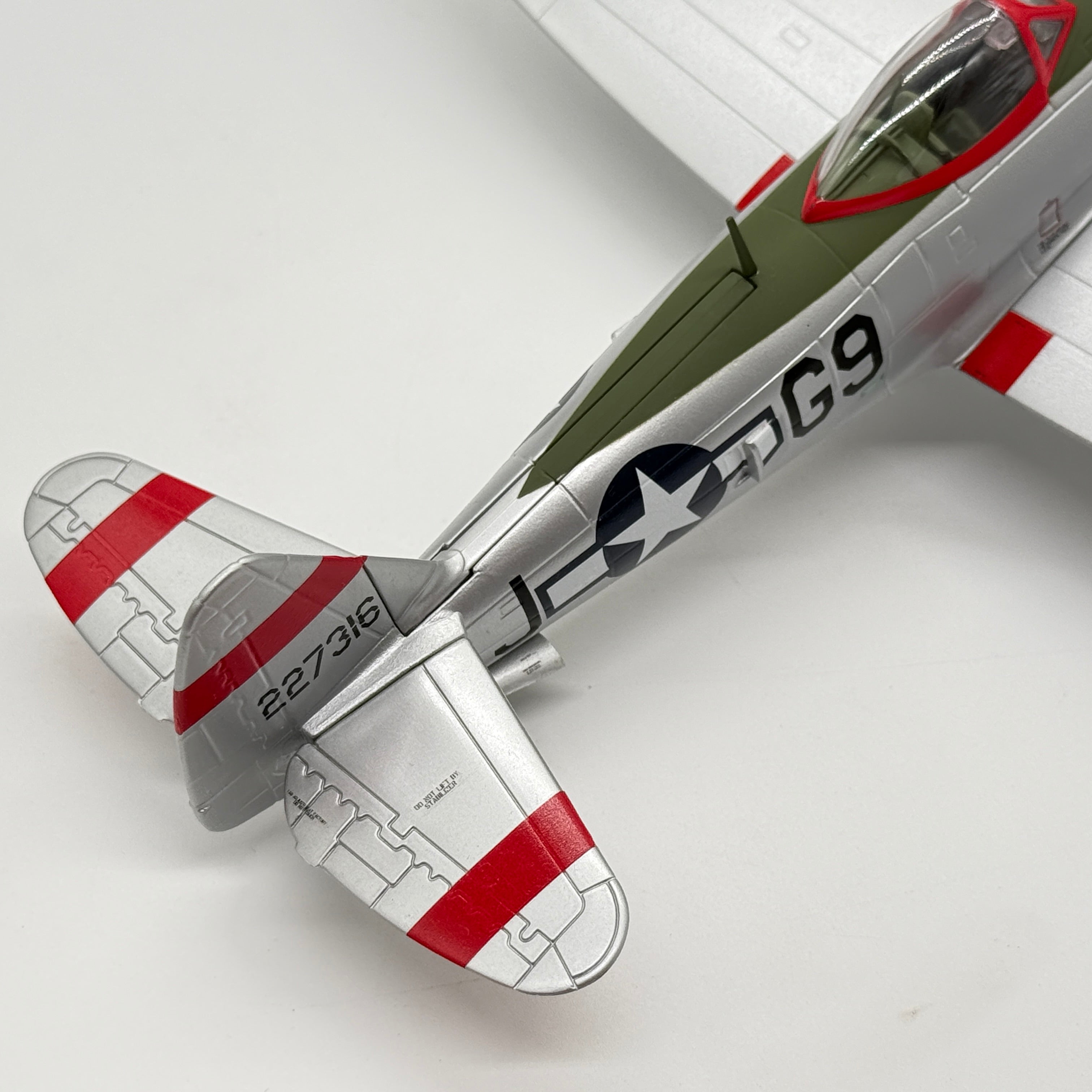 Franklin Mint 98144 1:48 Republic P-47D Thunderbolt Chief Ski-U-Mah II Lt Duane Buholz 509th FS 405th FG WWII